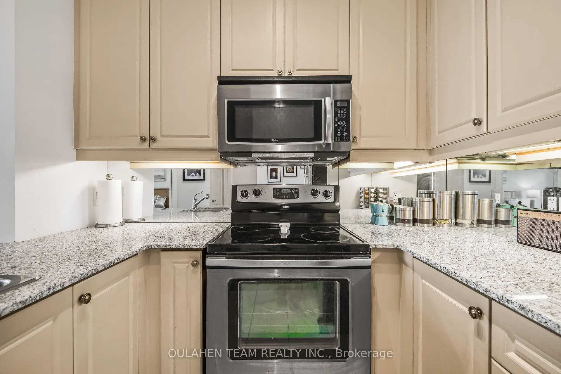 20 Bloorview Place, #717