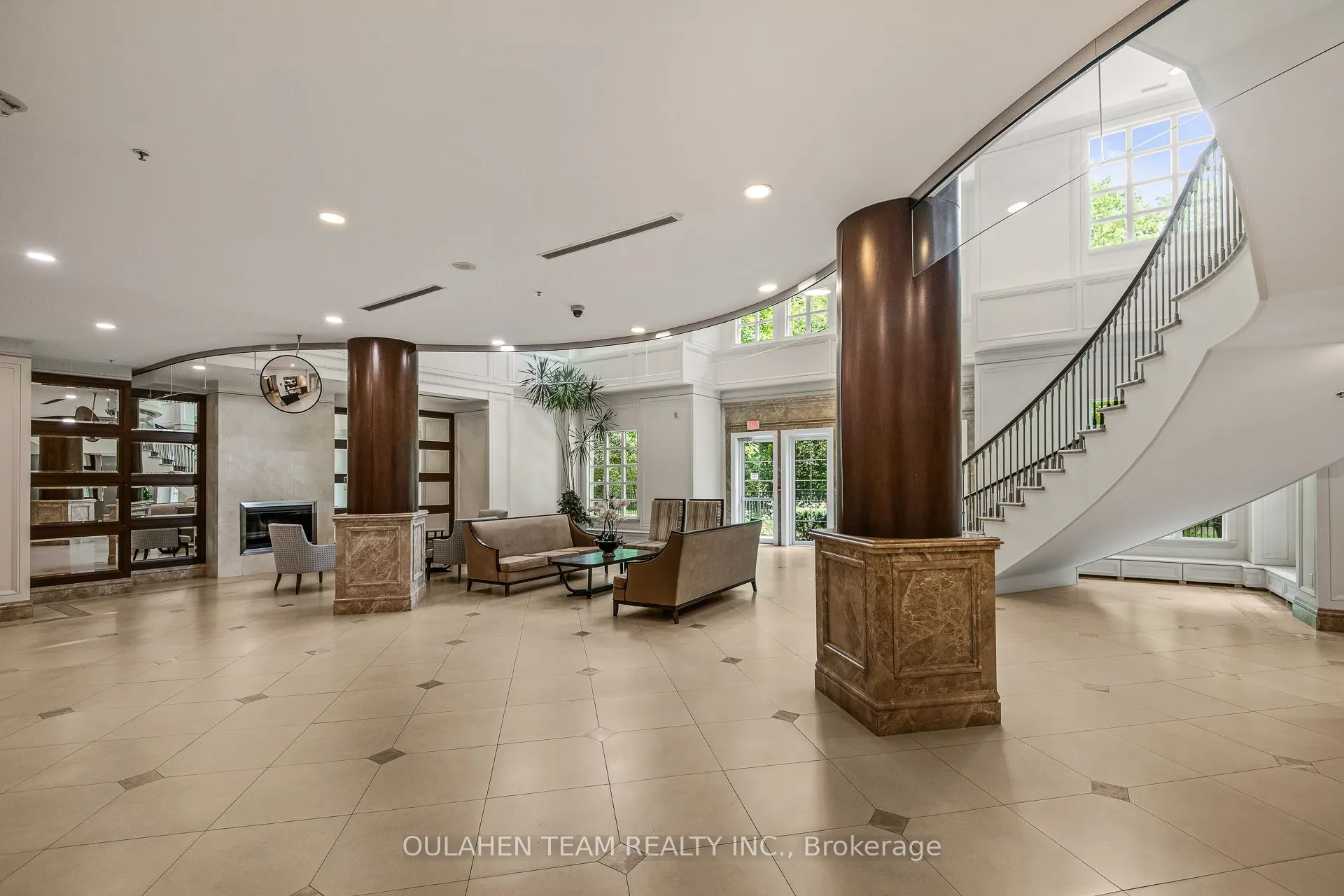 20 Bloorview Place, #717