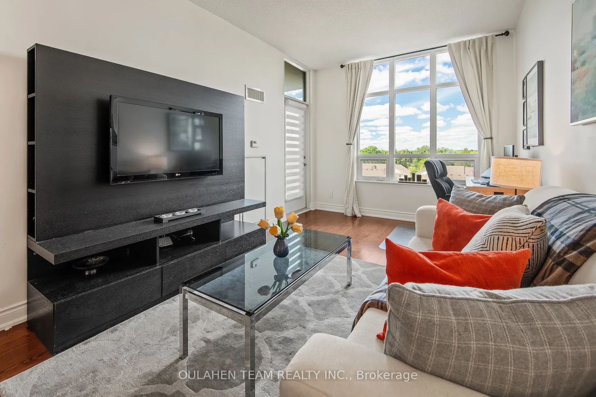 20 Bloorview Place, #717
