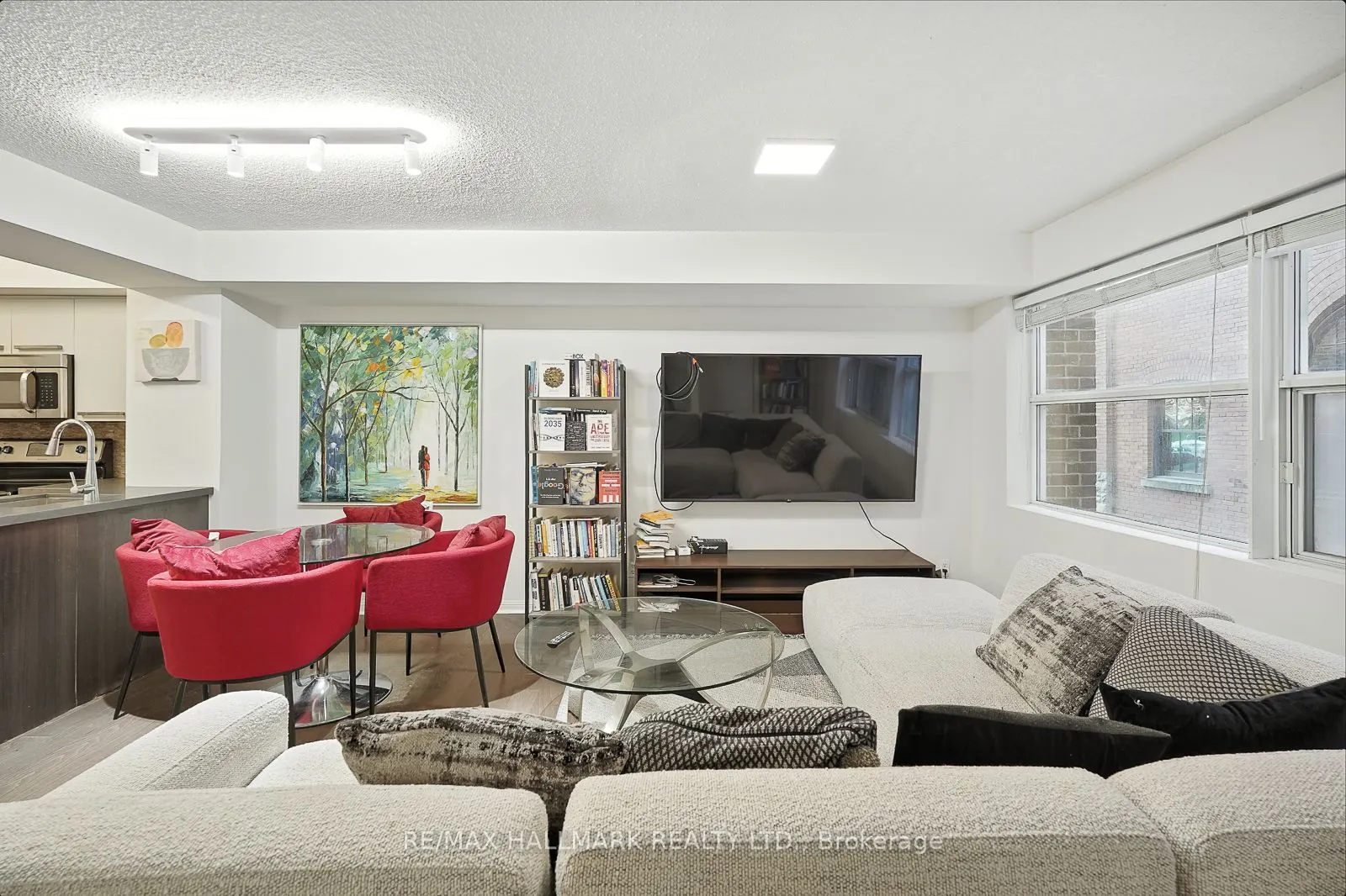 11 St Joseph Street, #116