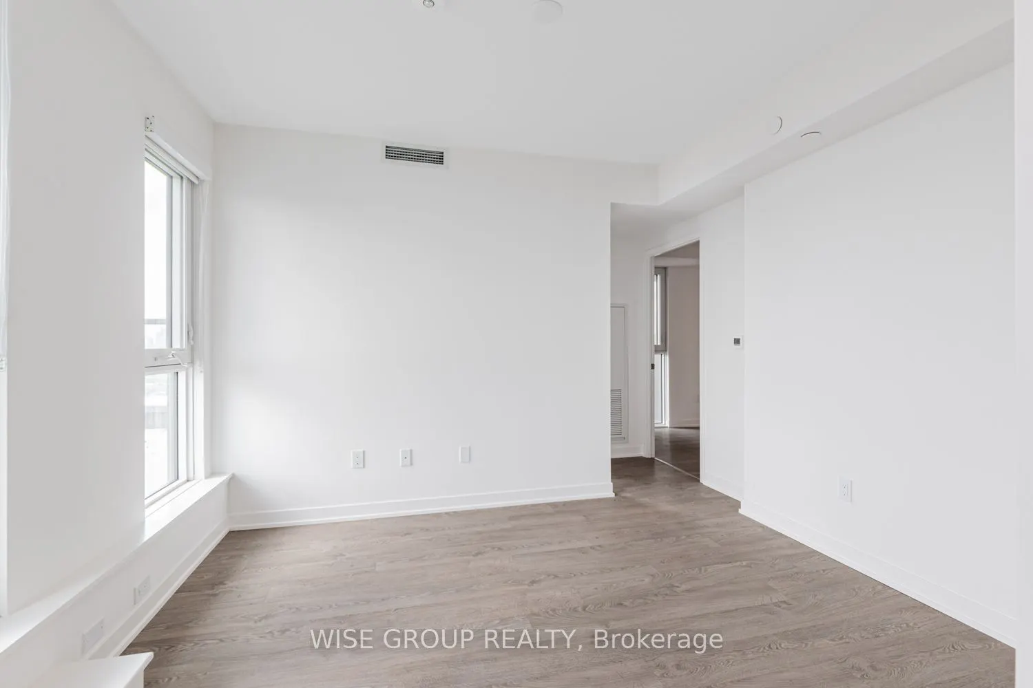 500 Wilson Avenue, #906