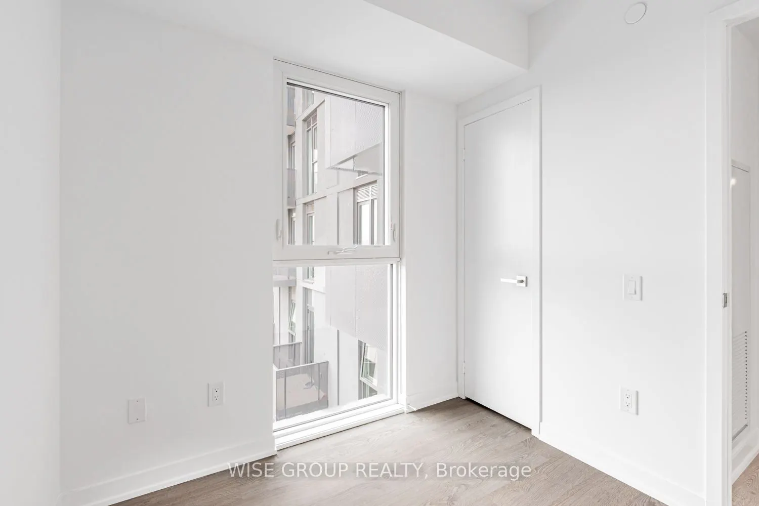 500 Wilson Avenue, #906