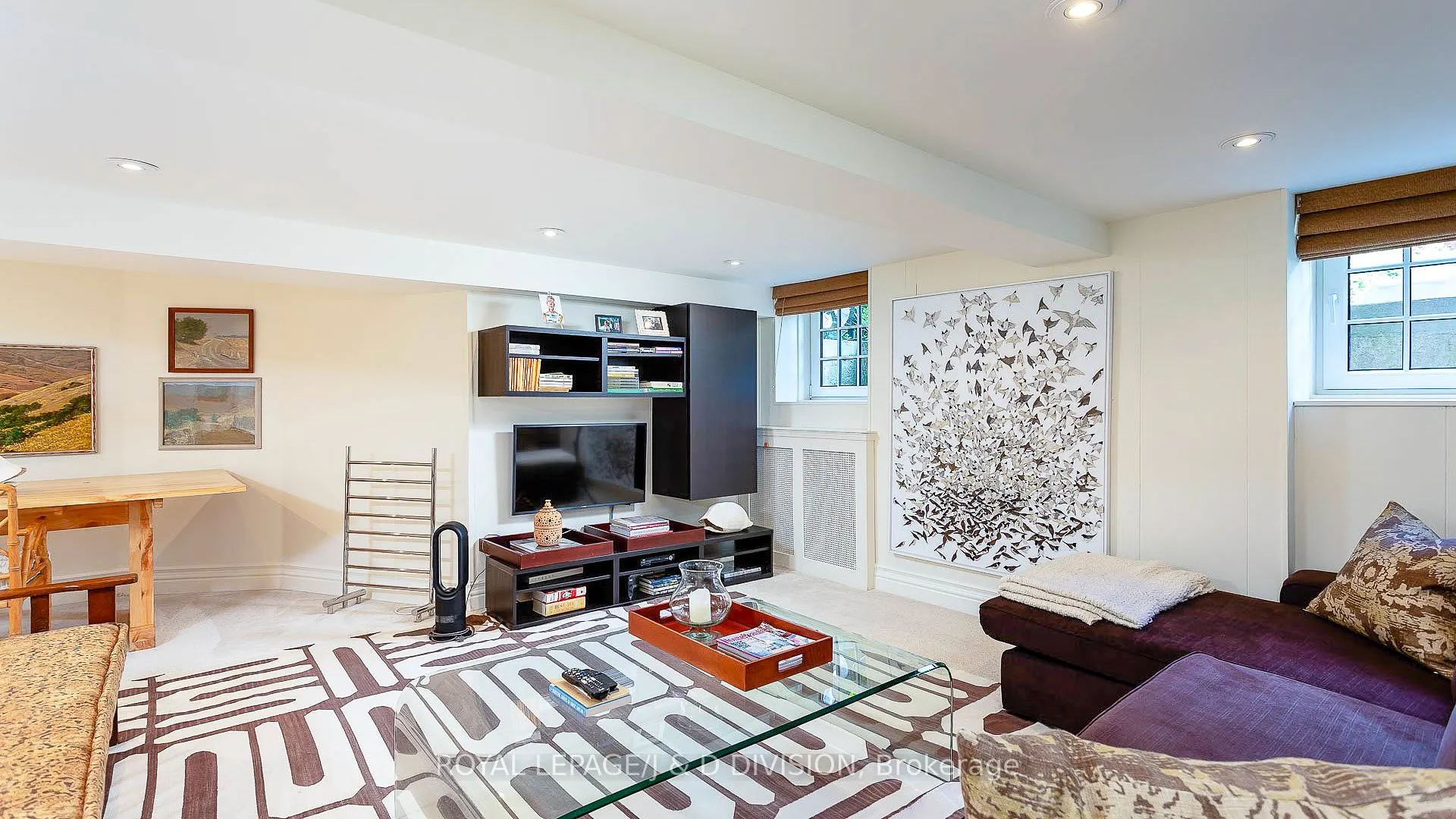 42 Lytton Boulevard