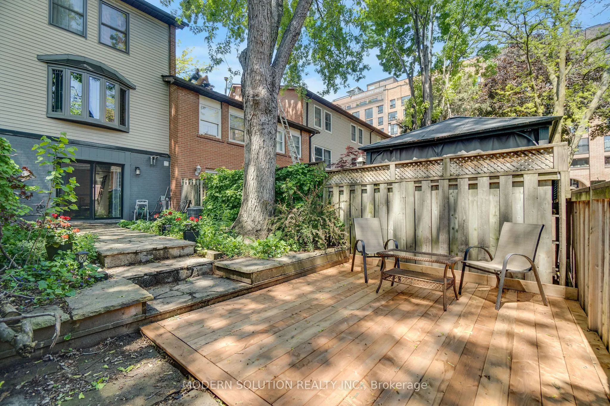 9 Douville Court