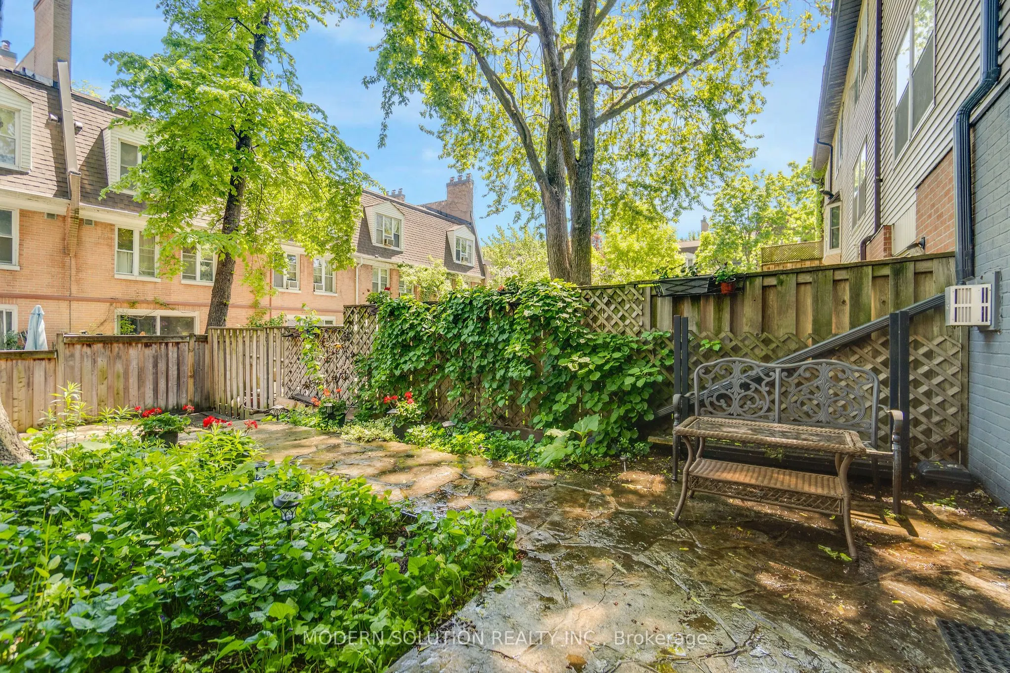 9 Douville Court