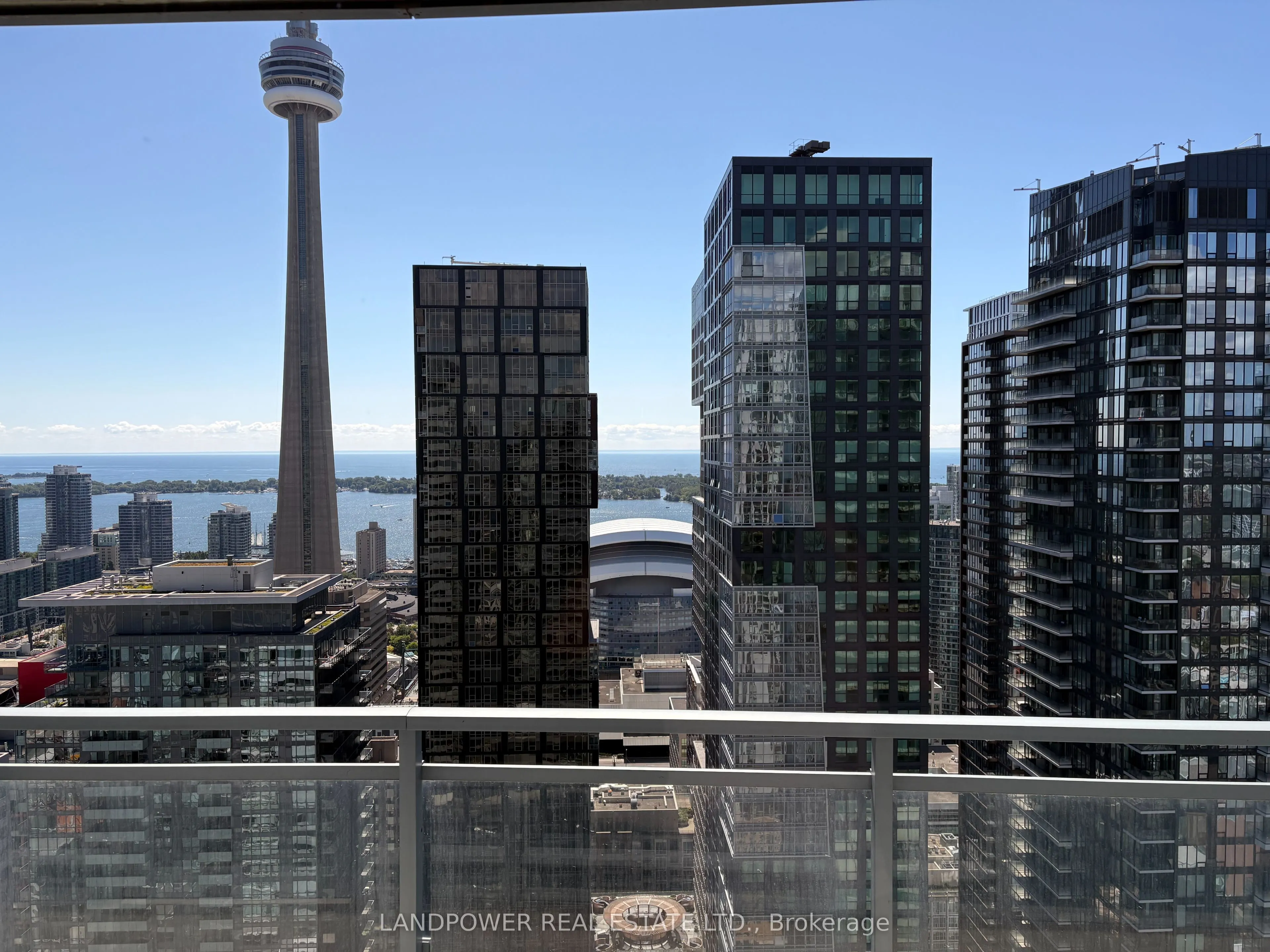 21 Widmer Street, #4011