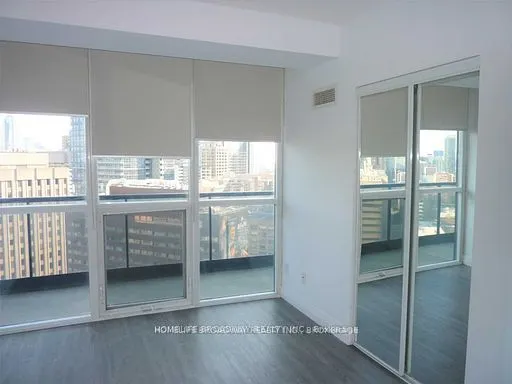 25 Carlton Street, #2504
