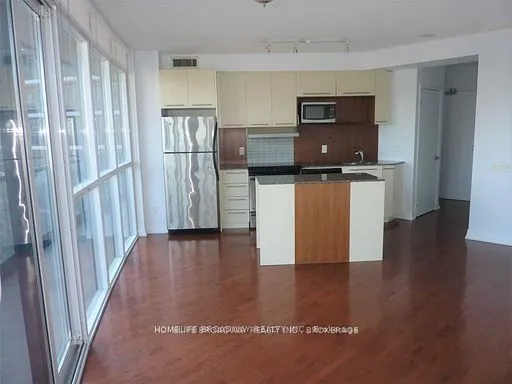 25 Carlton Street, #2504