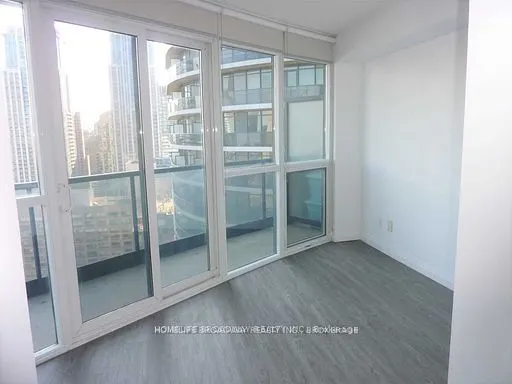 25 Carlton Street, #2504