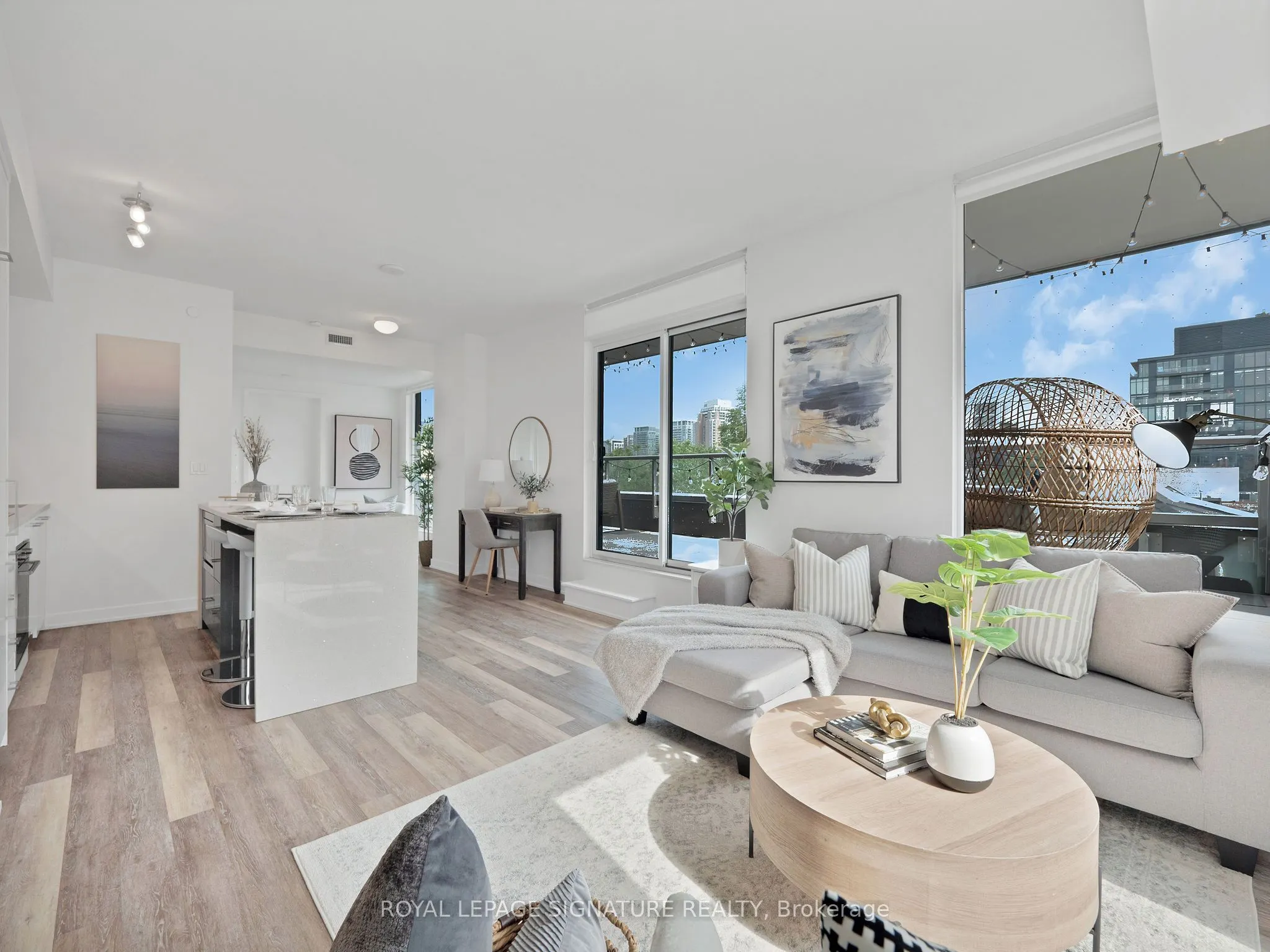 106 Dovercourt Road, #420