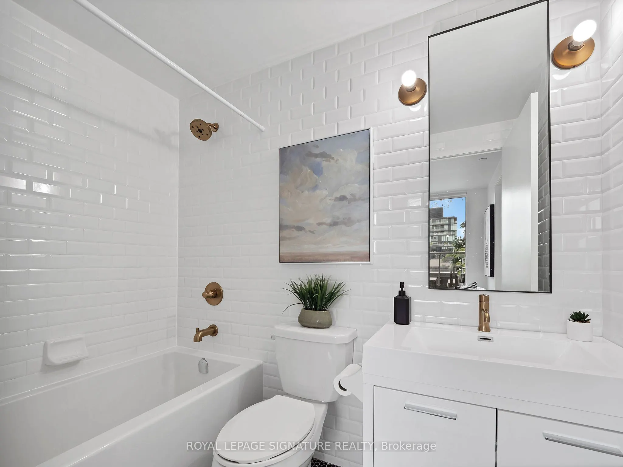 106 Dovercourt Road, #420