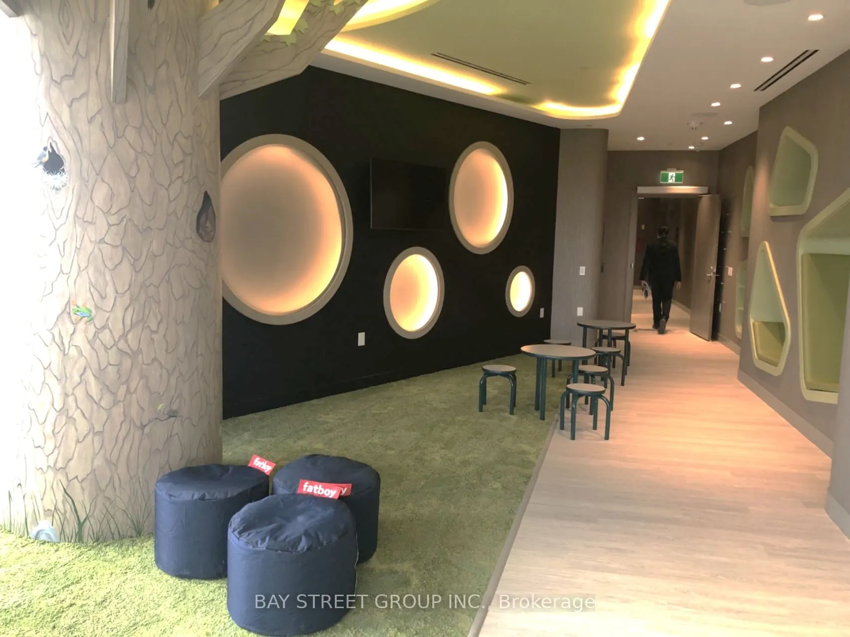 575 Bloor Street, #1009