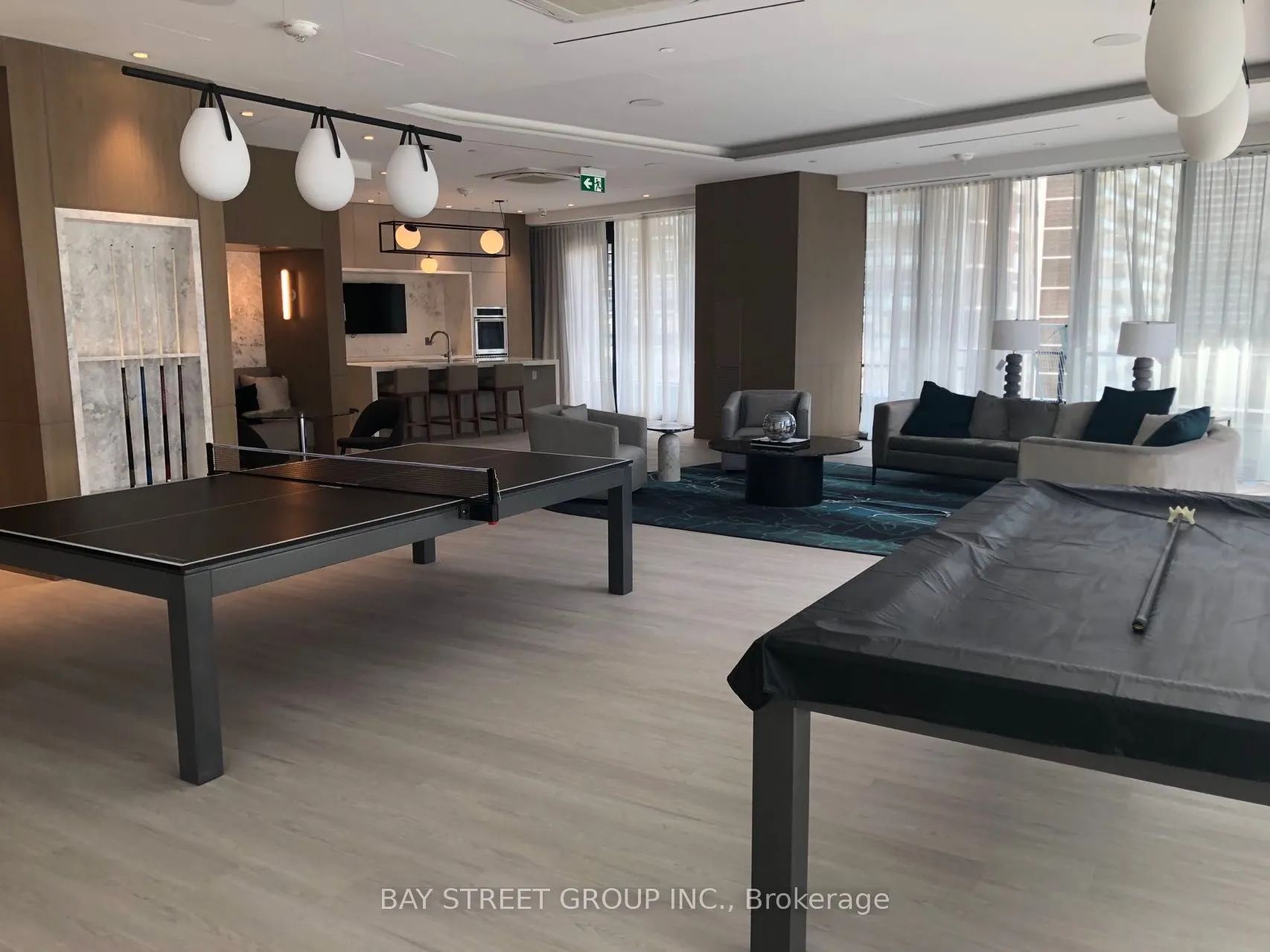 575 Bloor Street, #1009