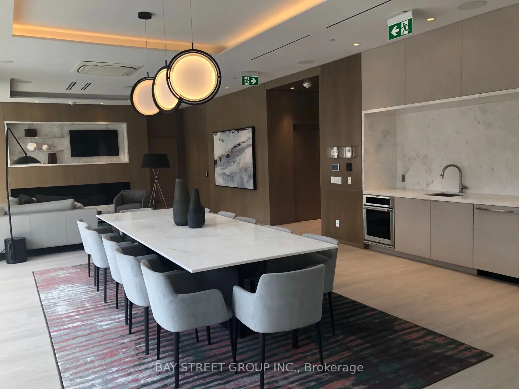 575 Bloor Street, #1009