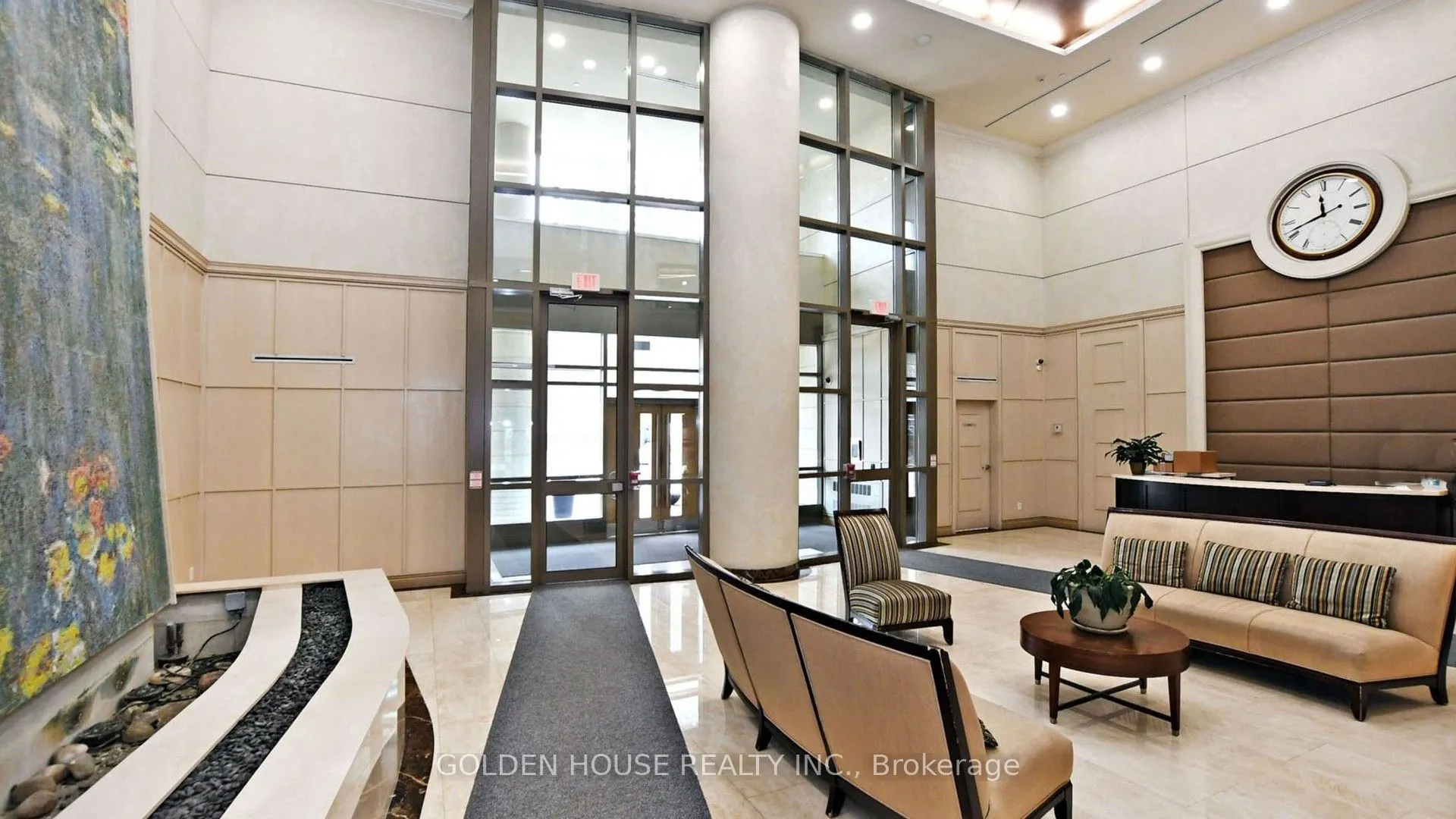18 Holmes Avenue, #2208