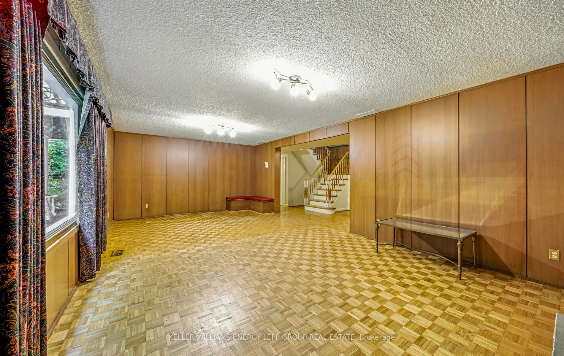 15 Artinger Court