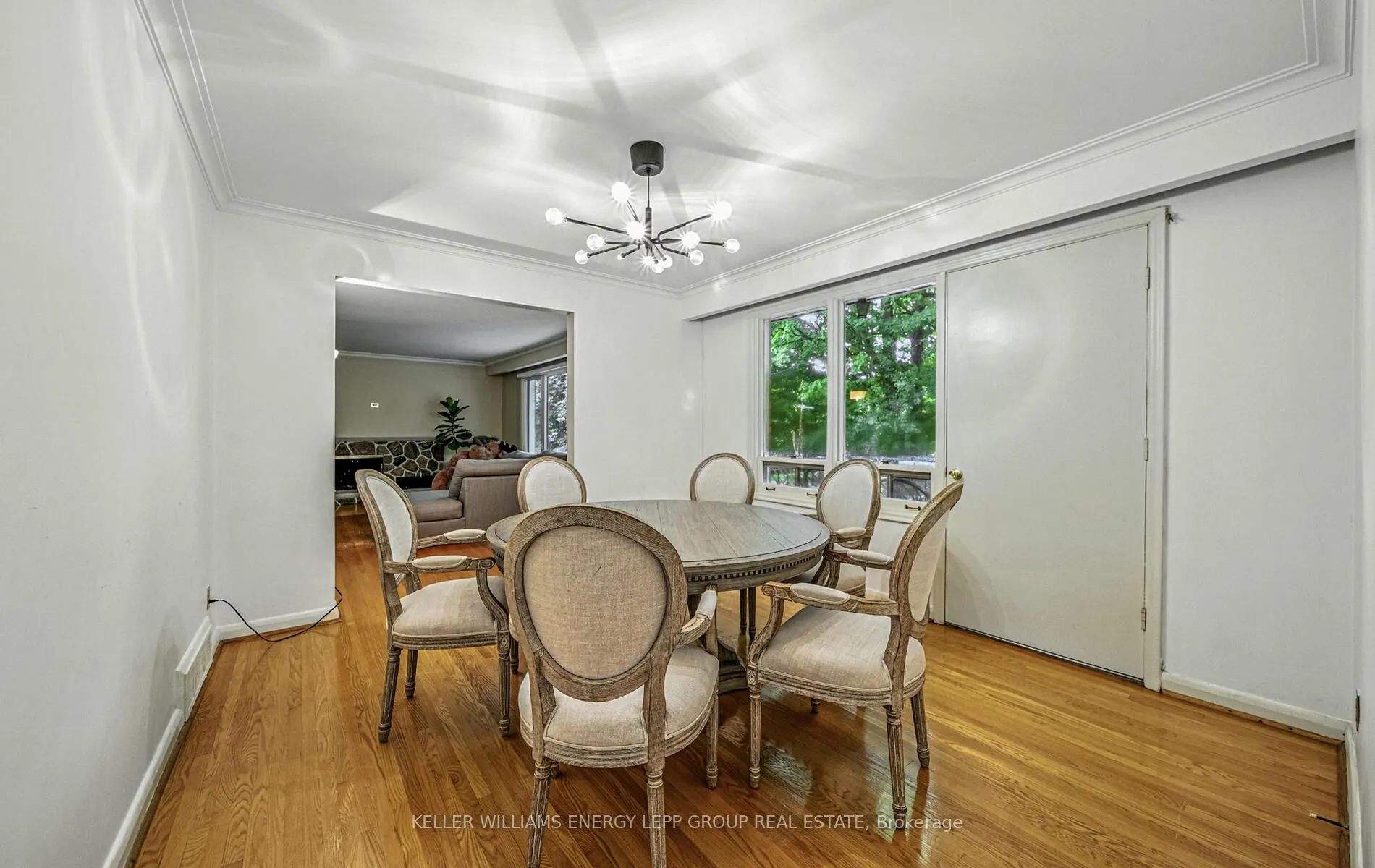 15 Artinger Court