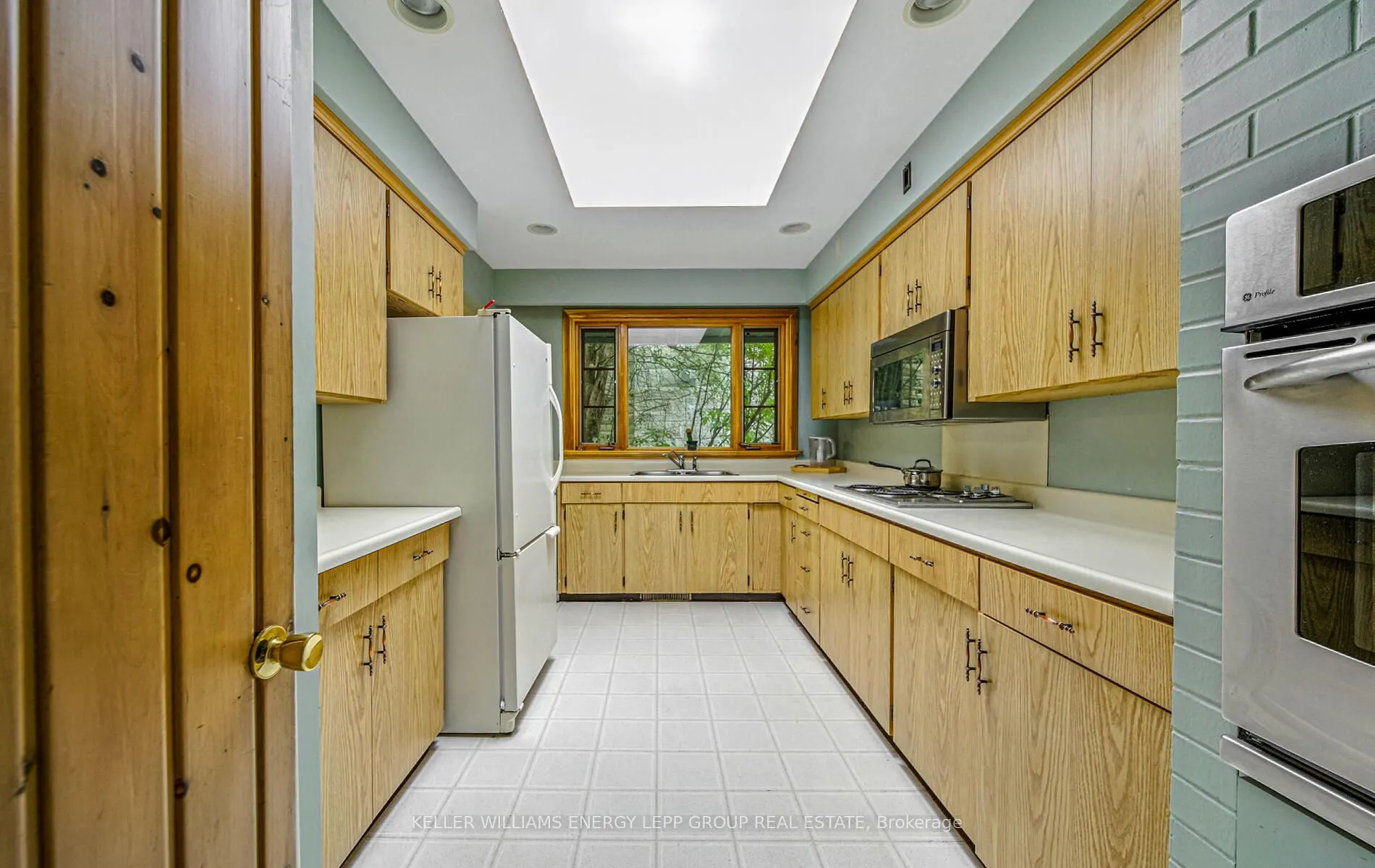 15 Artinger Court