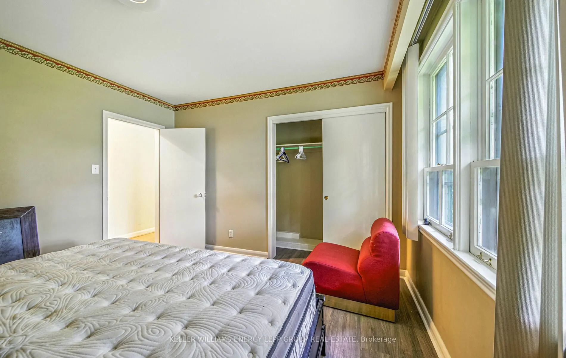 15 Artinger Court