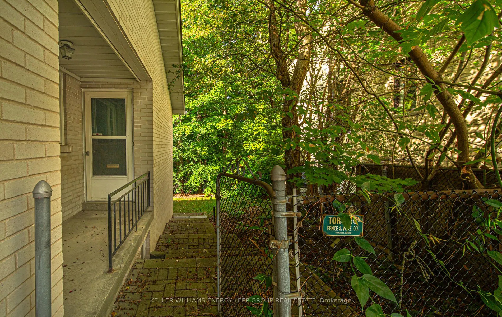 15 Artinger Court