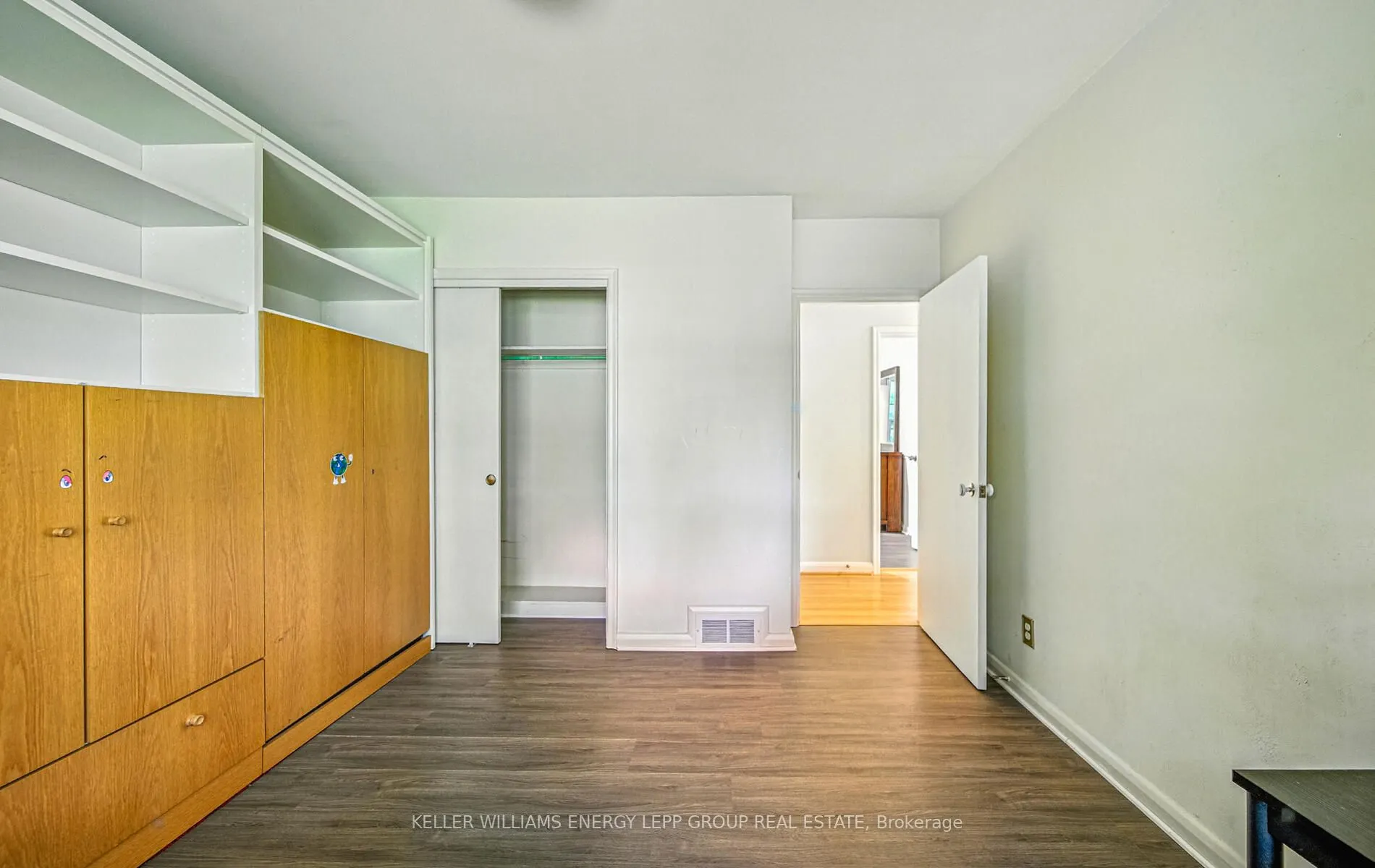 15 Artinger Court