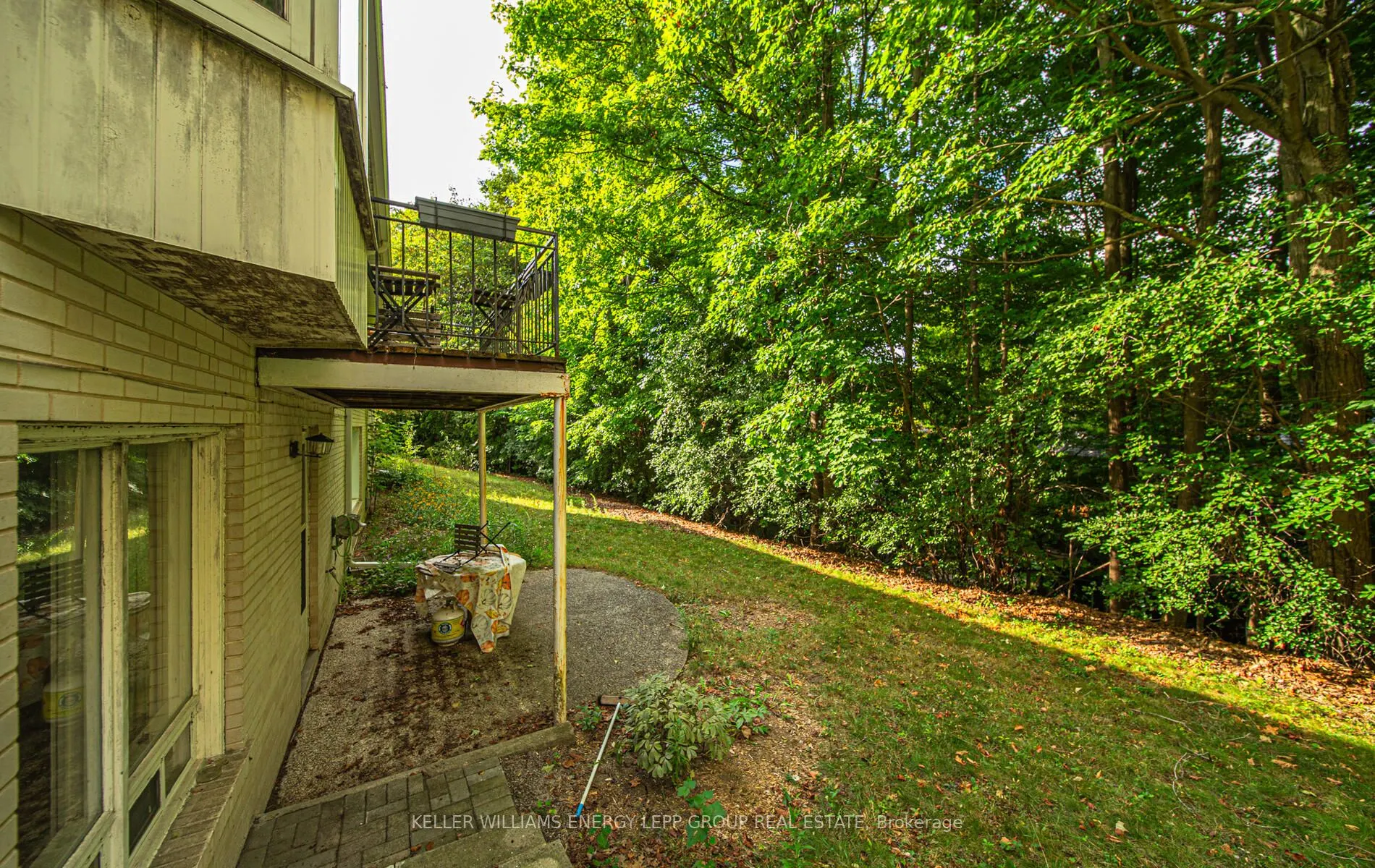 15 Artinger Court