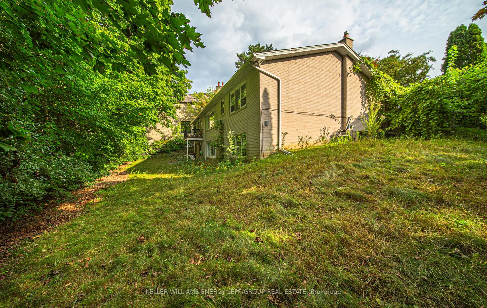 15 Artinger Court