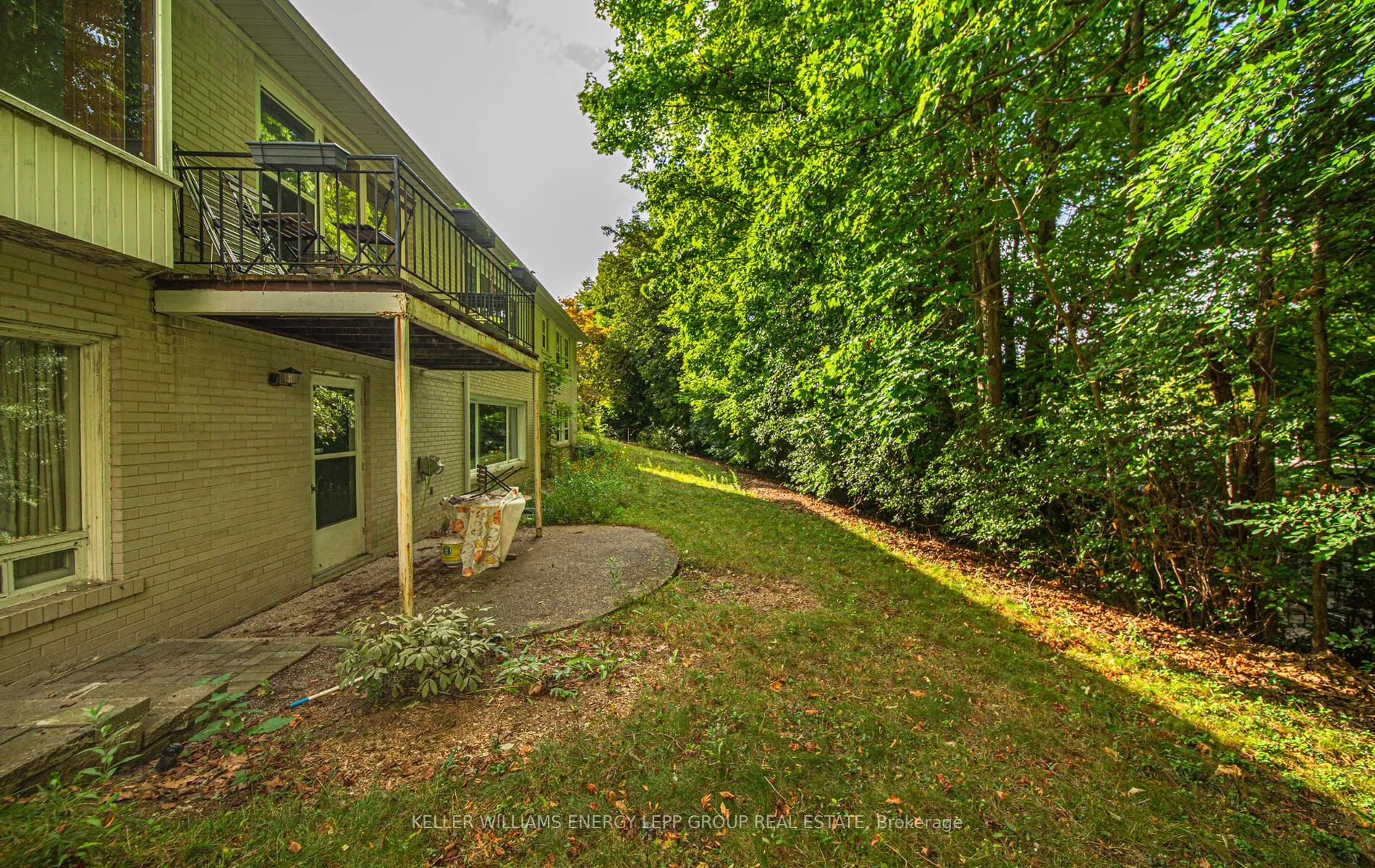 15 Artinger Court