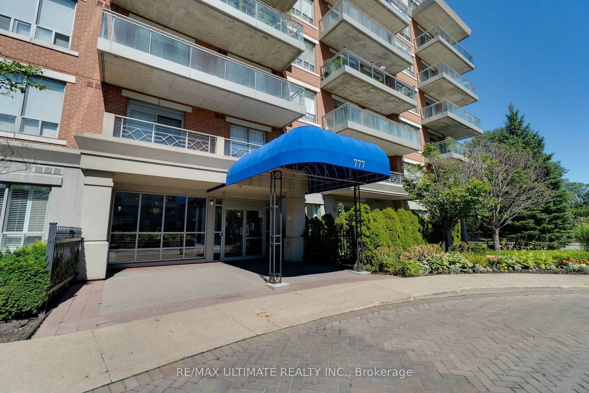 777 STEELES Avenue, #LPH9