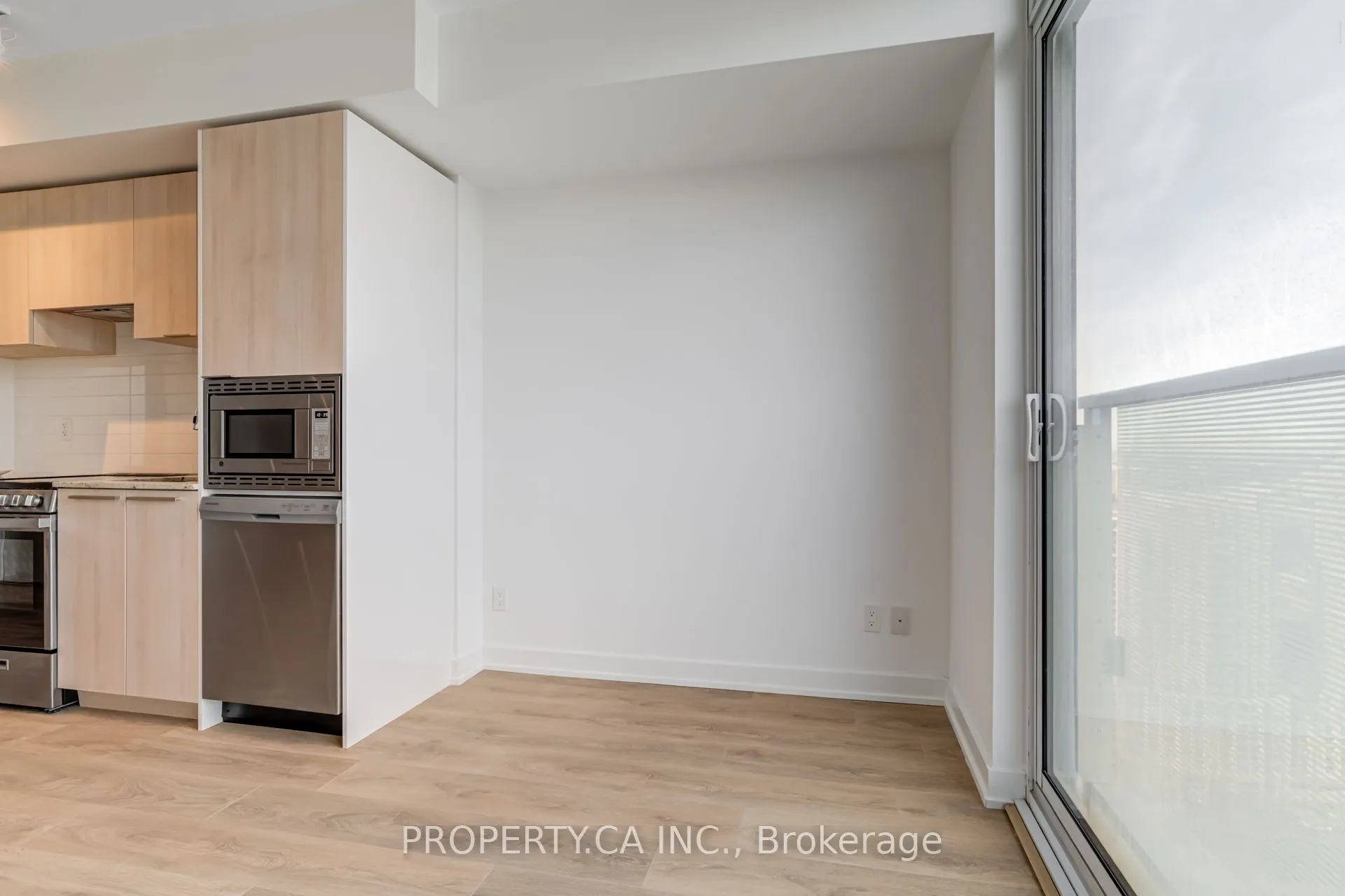501 Yonge Street, #3103