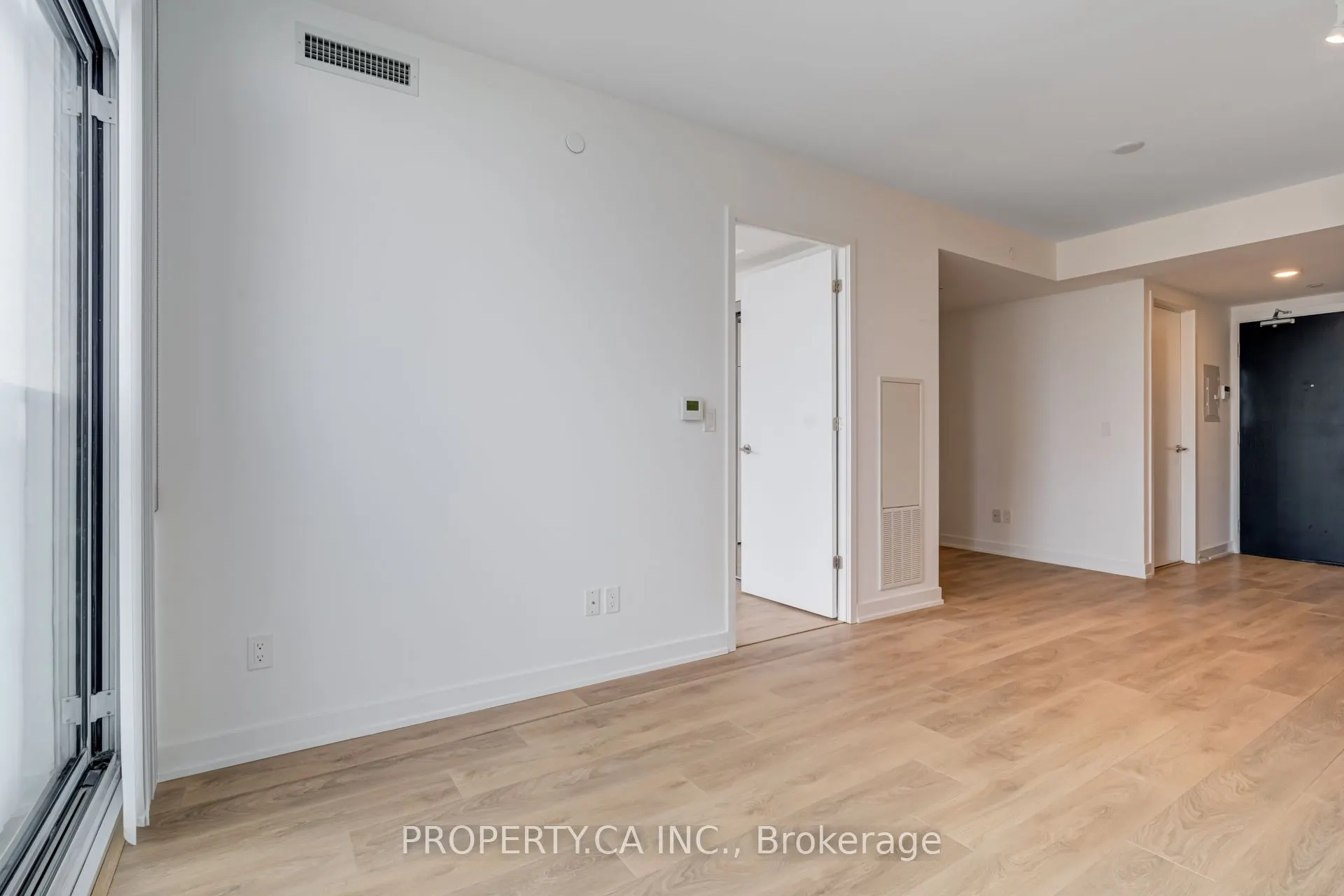 501 Yonge Street, #3103