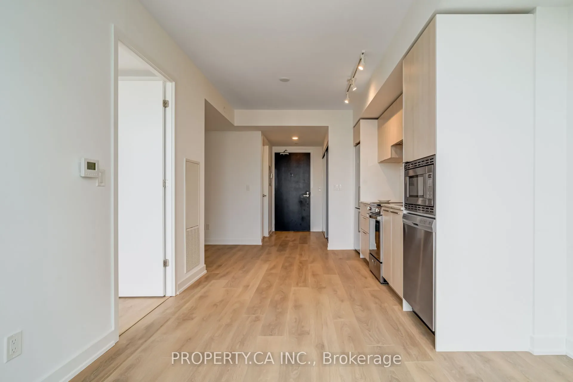 501 Yonge Street, #3103