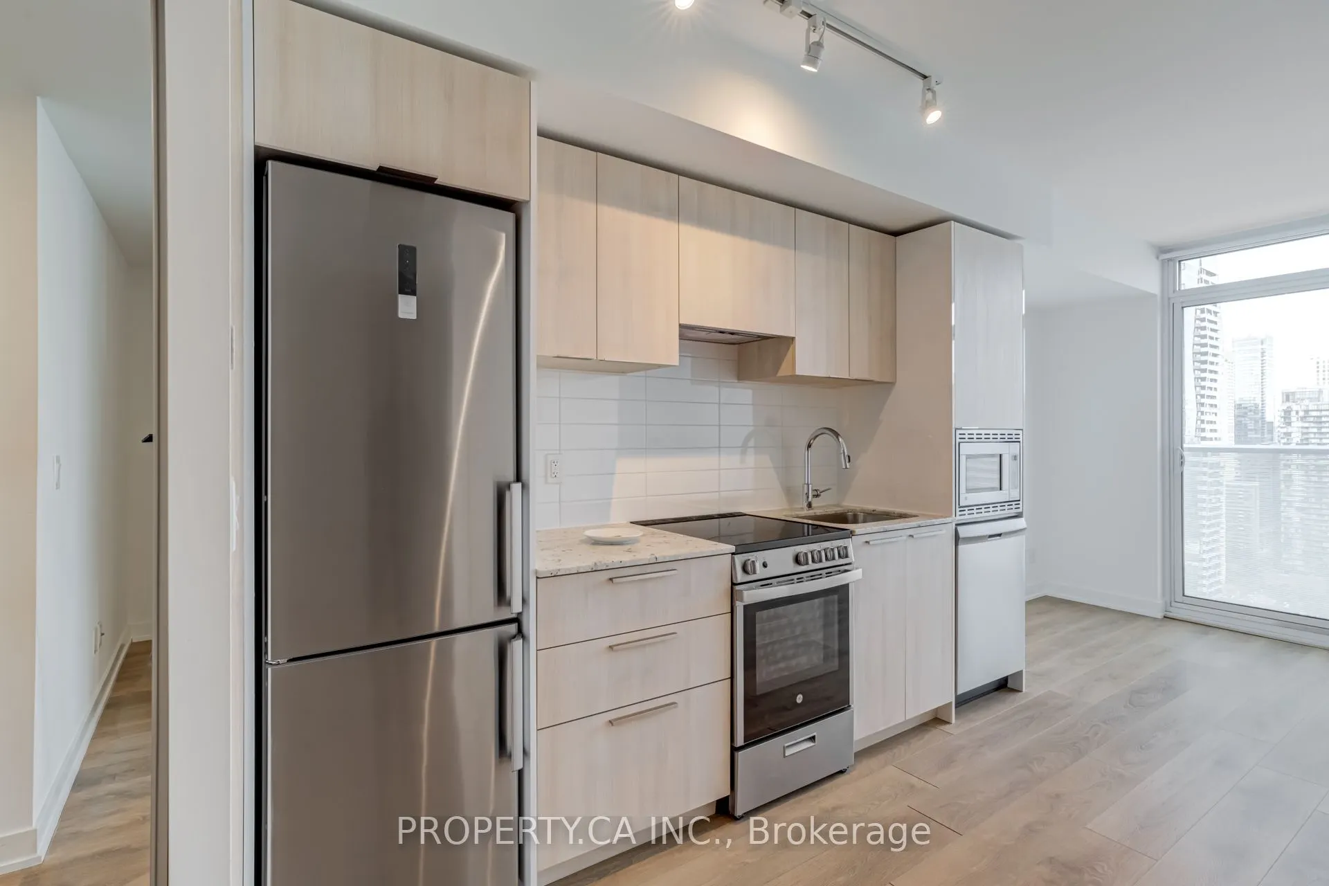 501 Yonge Street, #3103