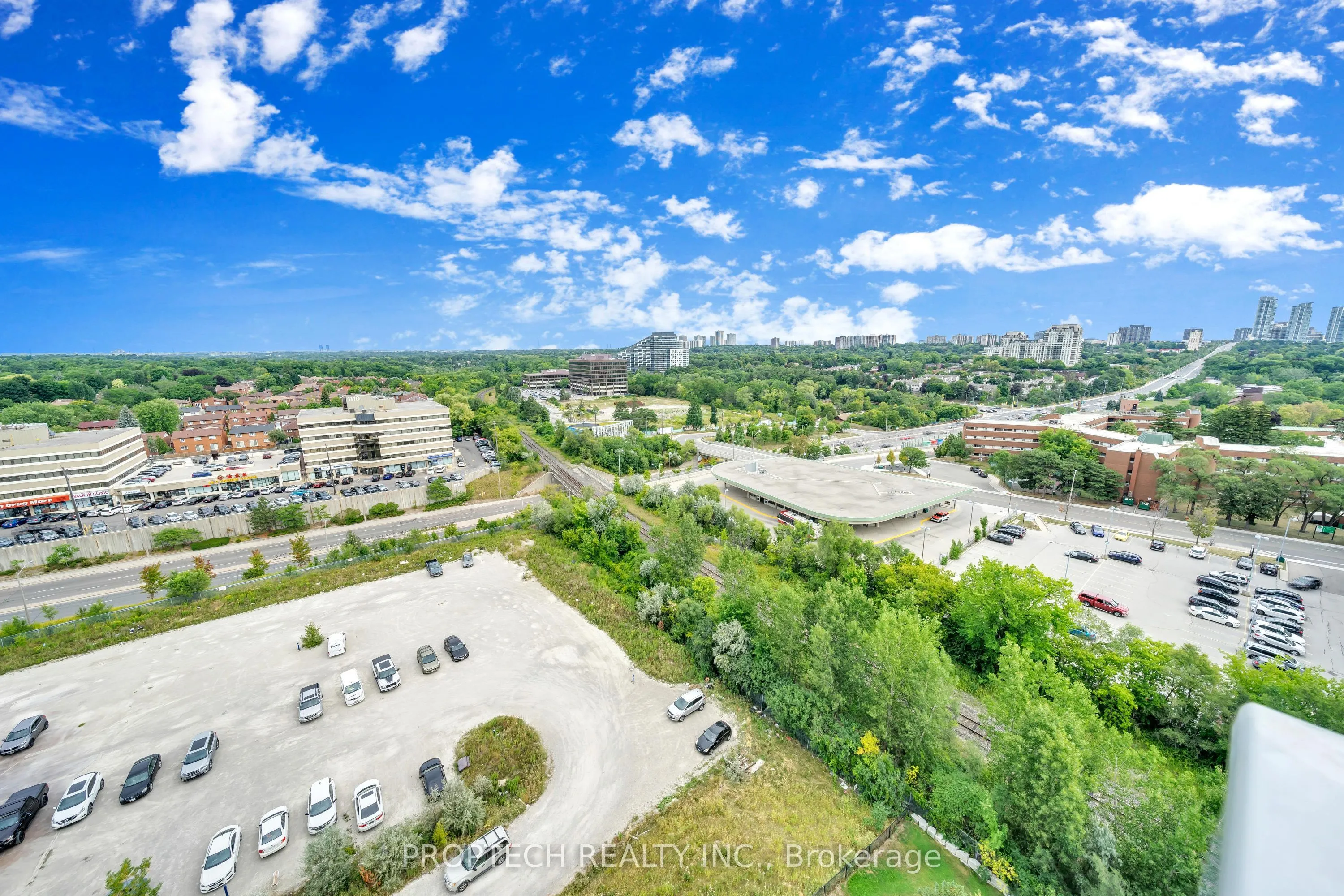 33 Singer Court, #1502