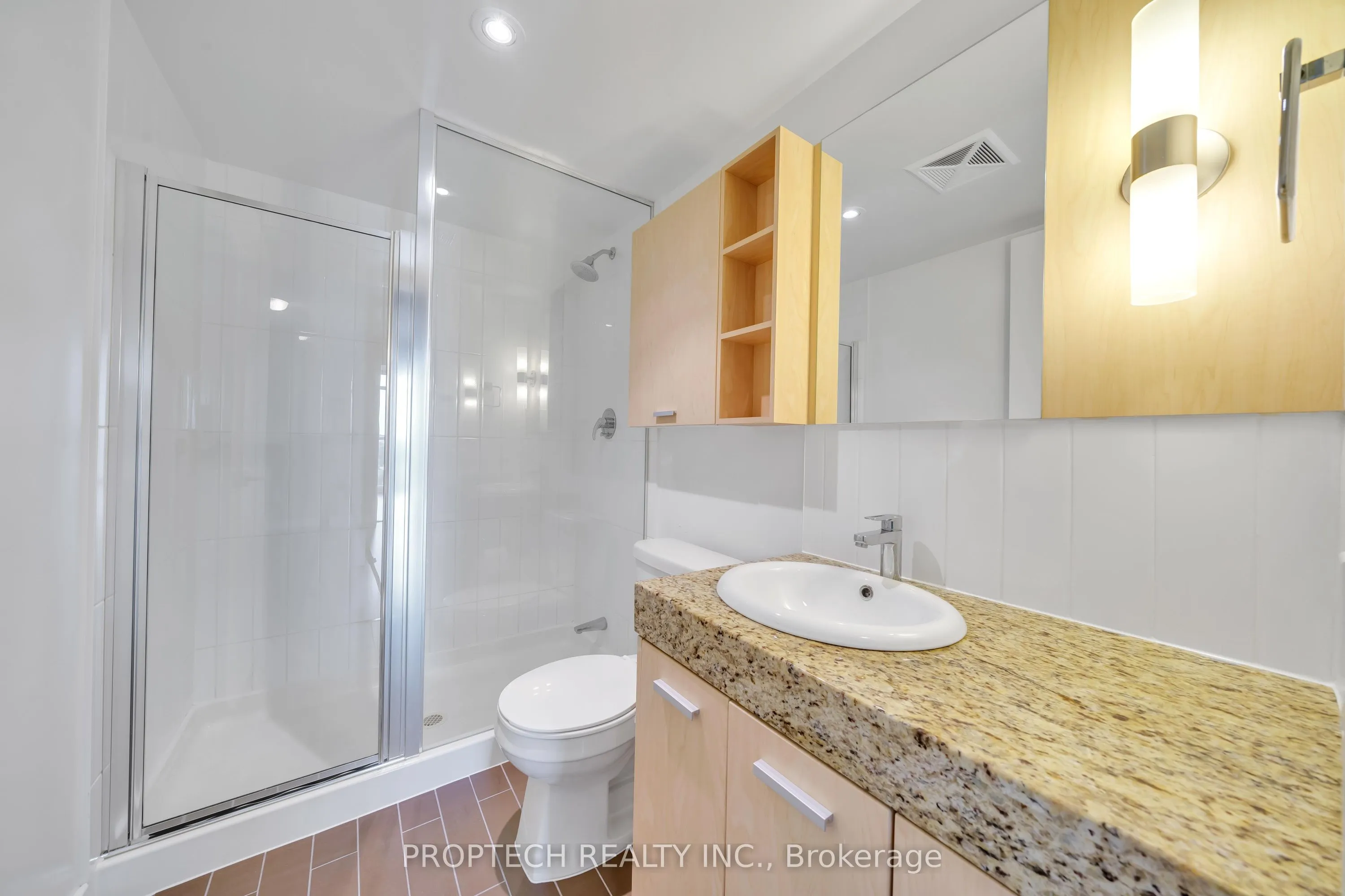 33 Singer Court, #1502