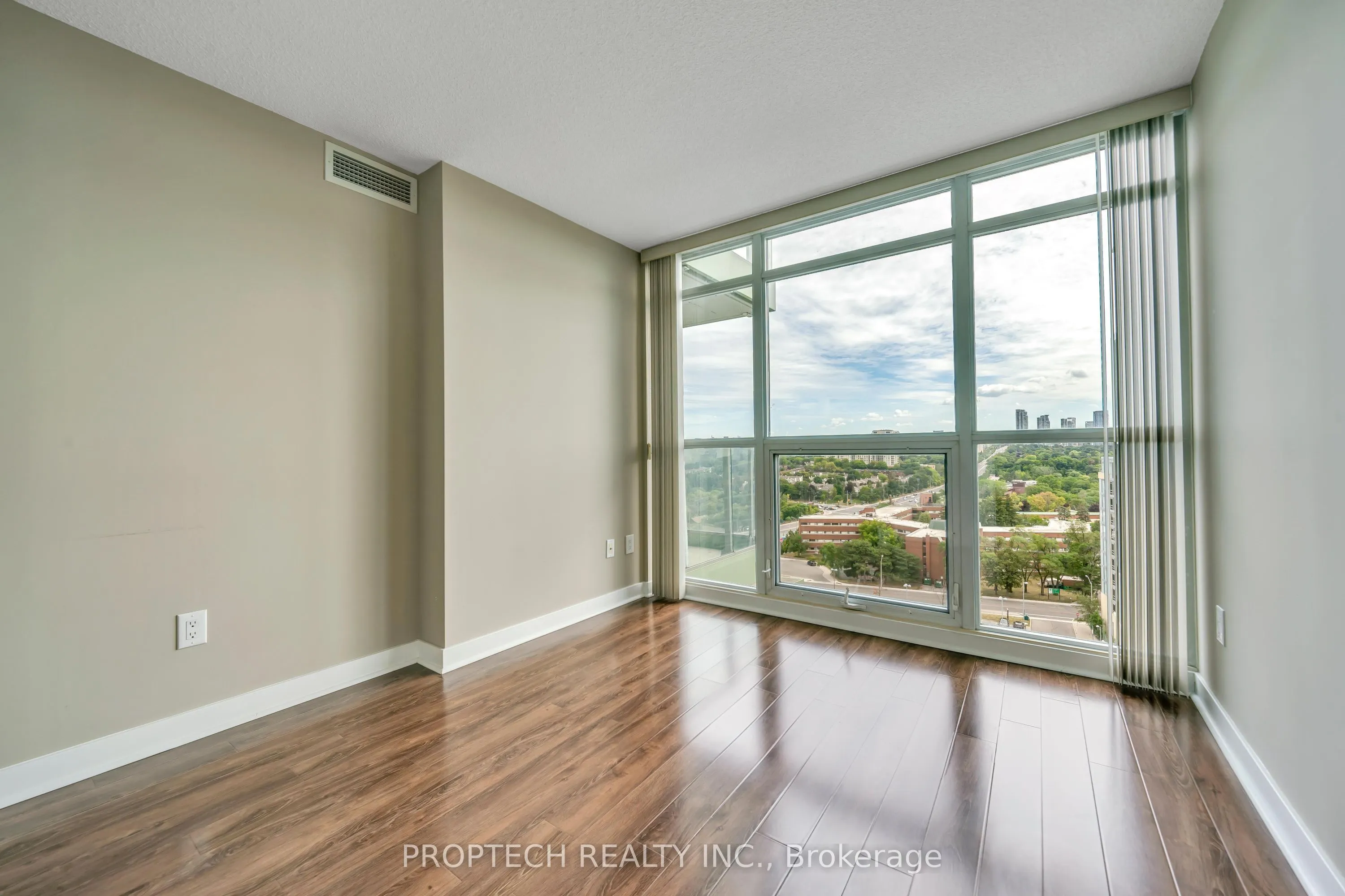 33 Singer Court, #1502