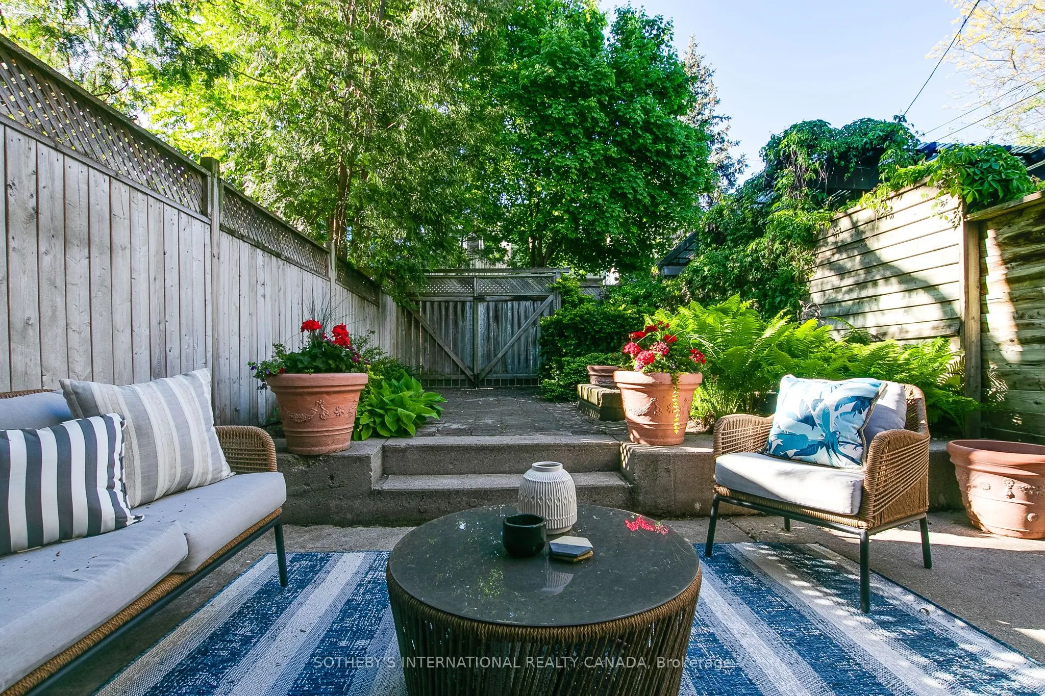48 Salisbury Avenue