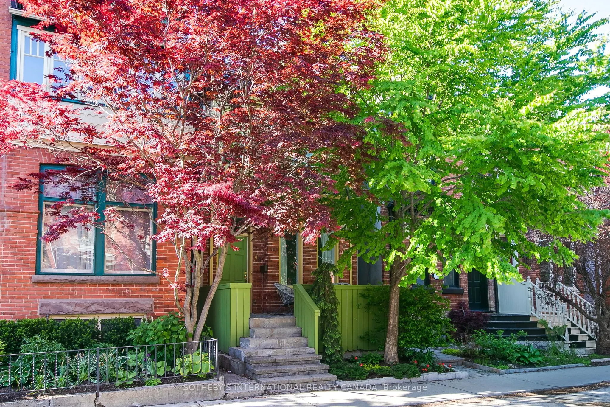 48 Salisbury Avenue