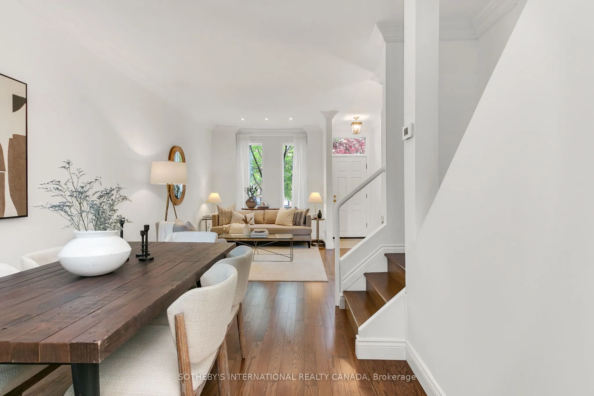 48 Salisbury Avenue