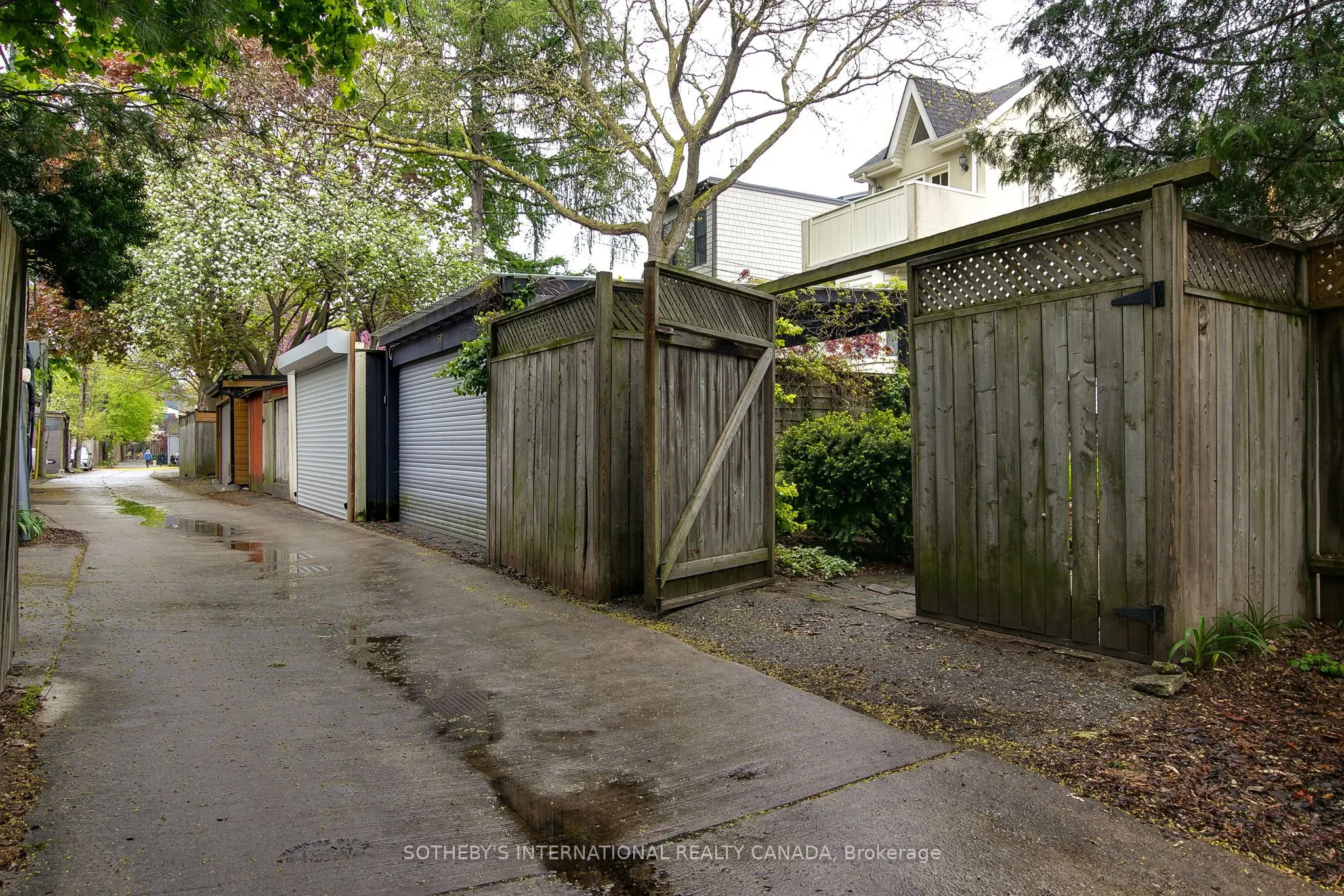 48 Salisbury Avenue