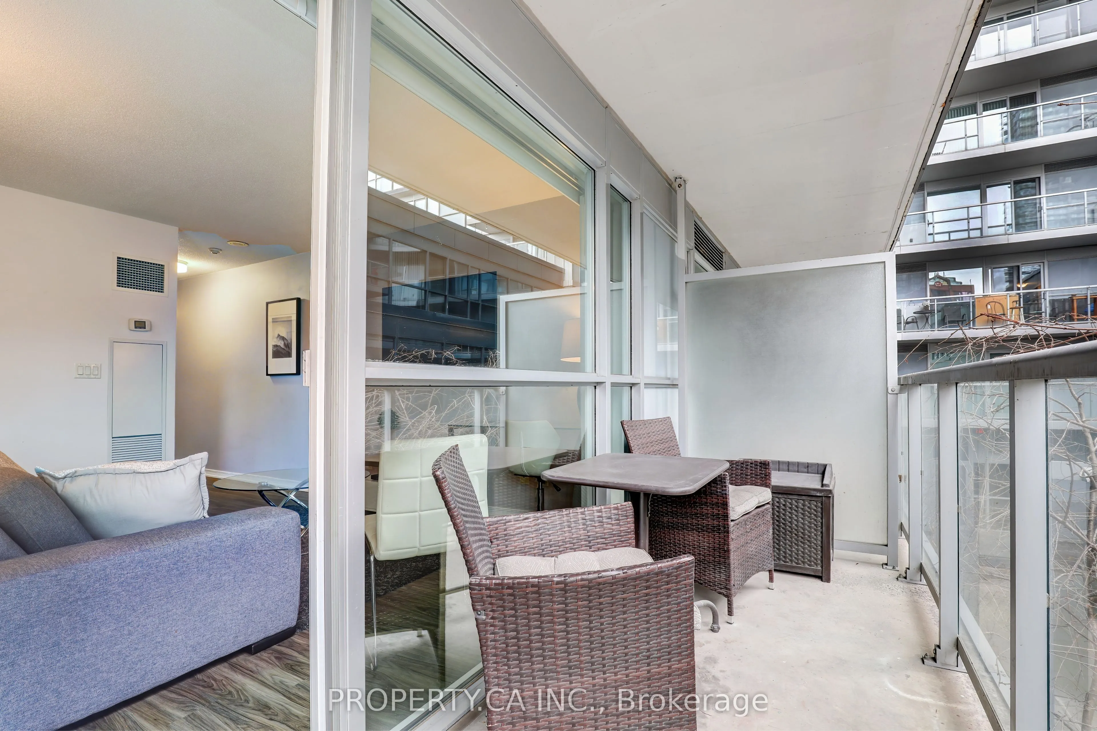352 Front Street W, #315