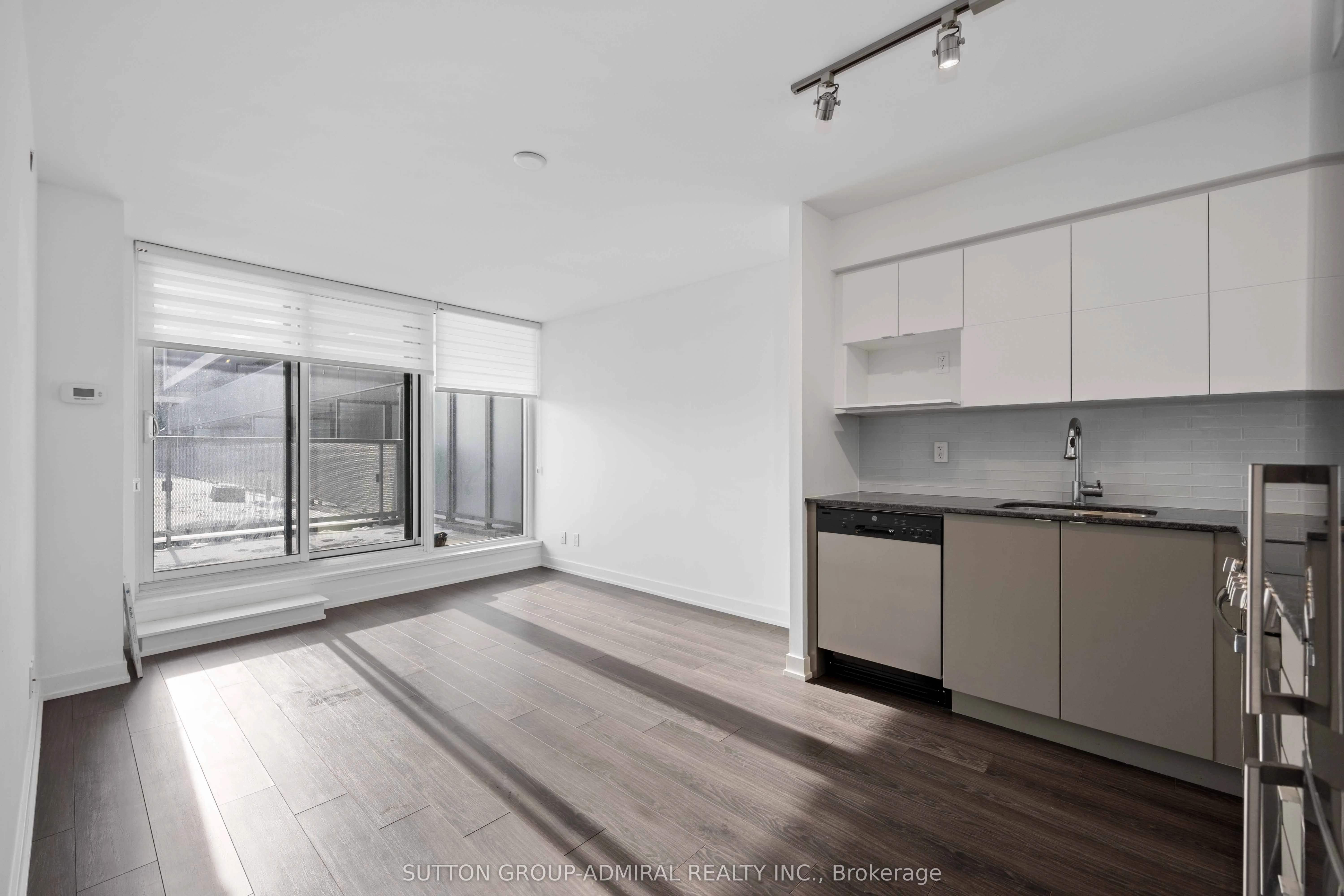 120 Varna Drive, #316