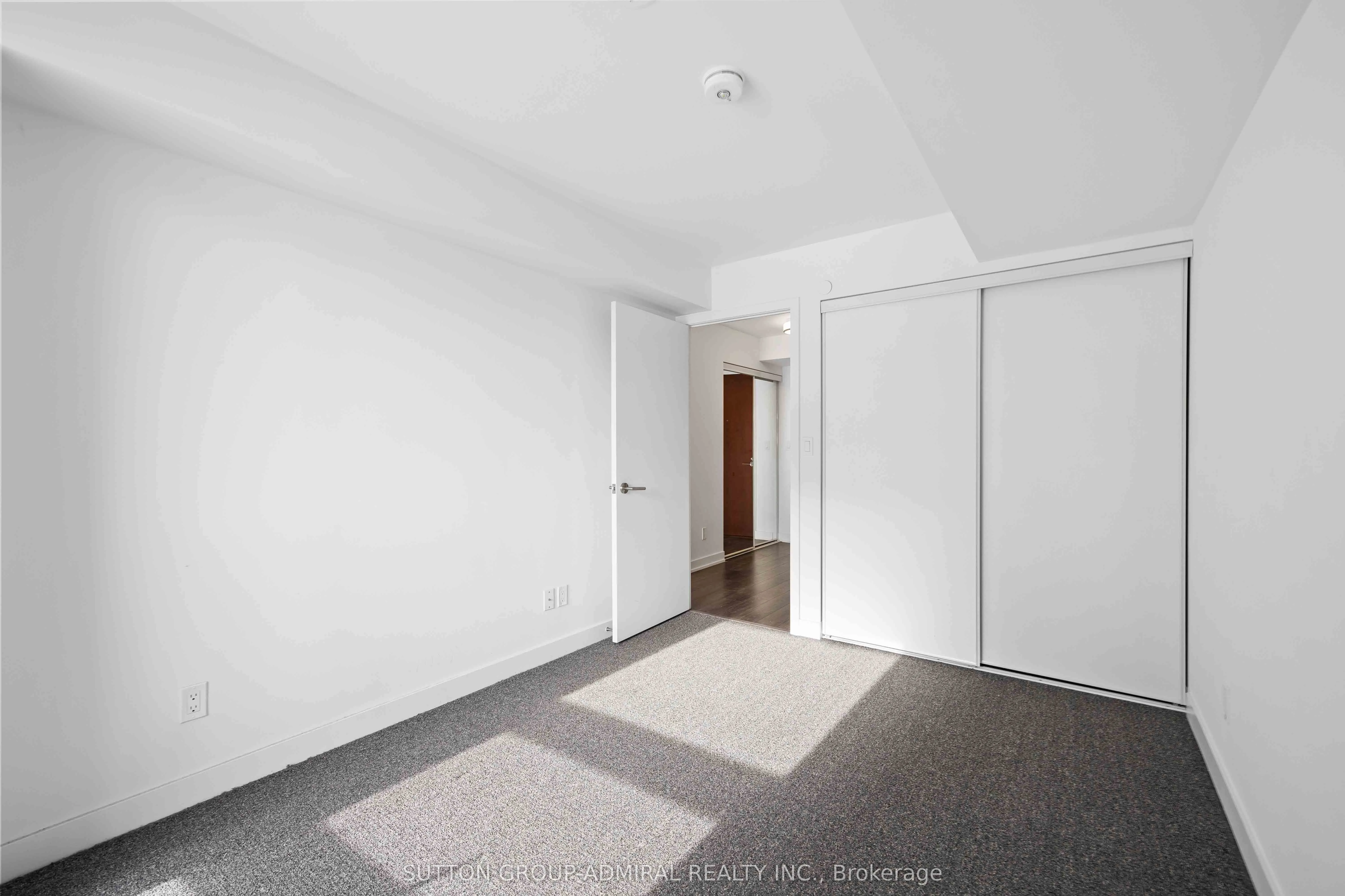 120 Varna Drive, #316