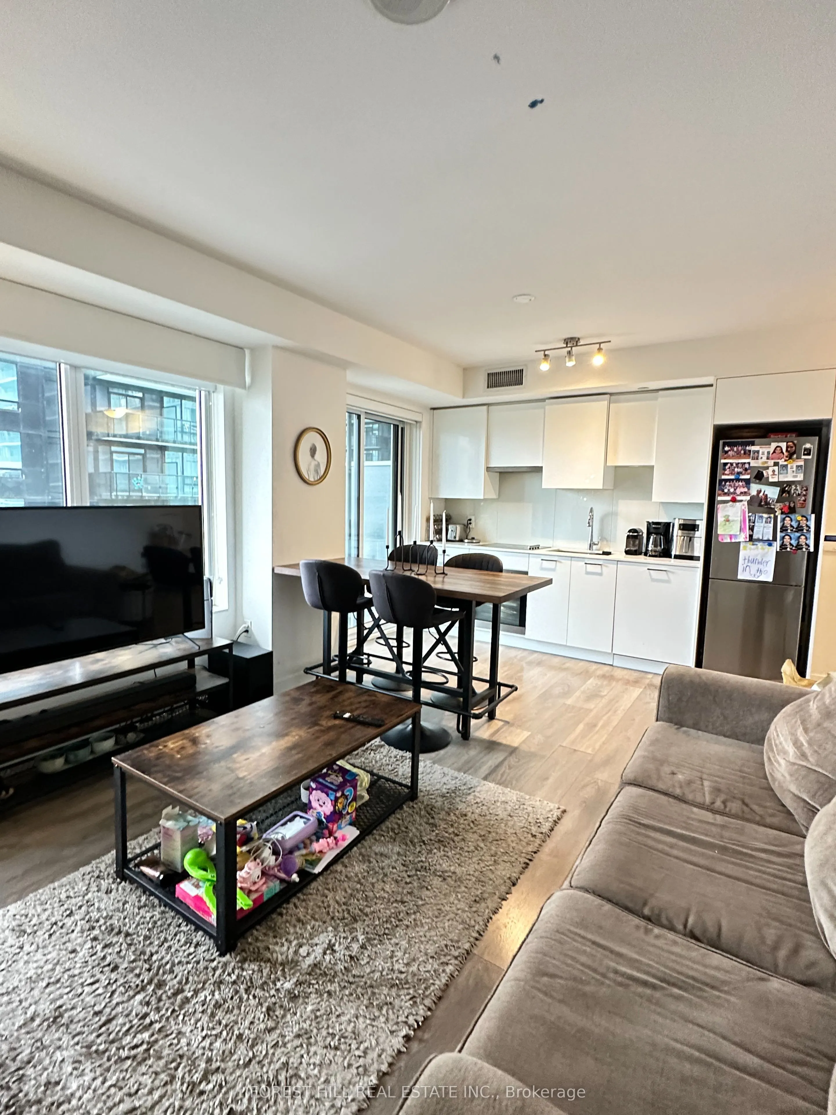 99 Broadway Avenue, #1403