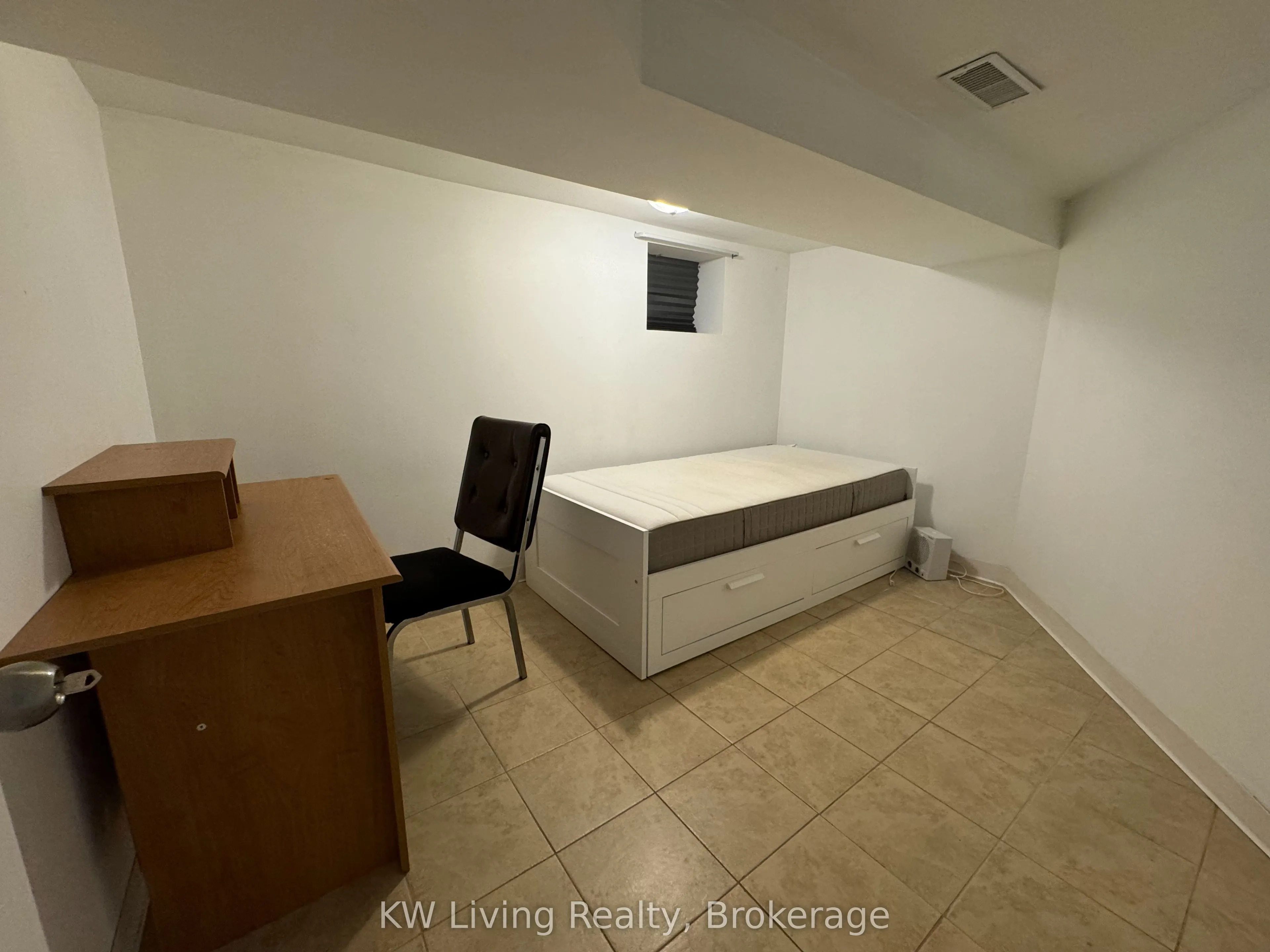 62 Ulster Street, #Basement