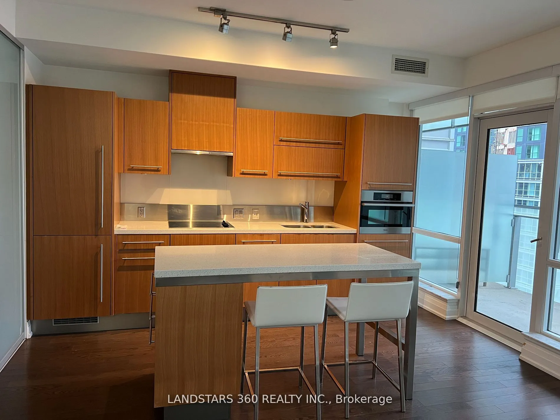 80 John Street, #2505
