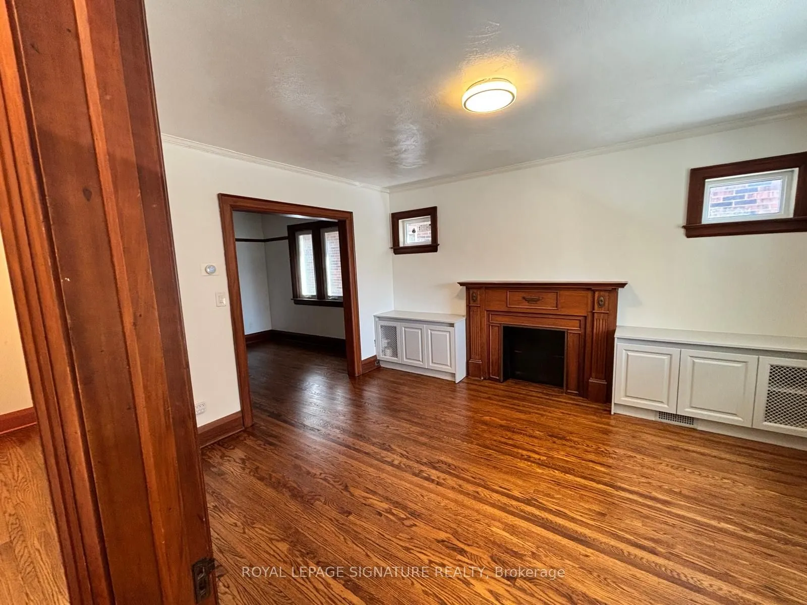 524 Eglinton Avenue E
