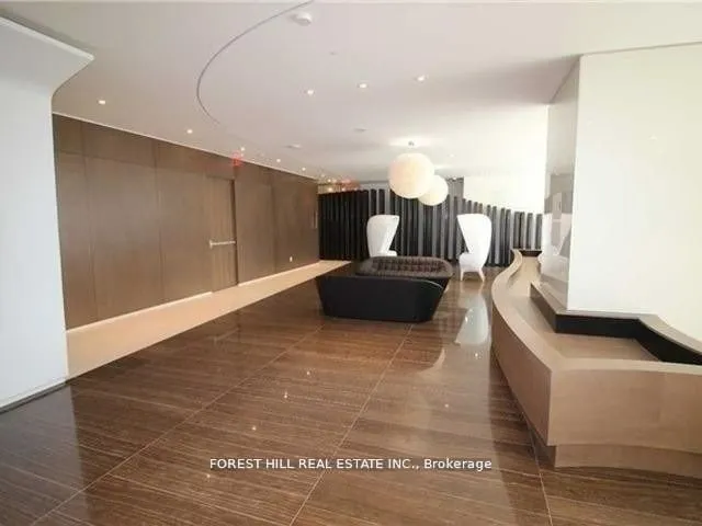 1 Bloor Street E, #4701
