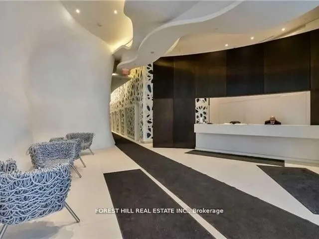 1 Bloor Street E, #4701