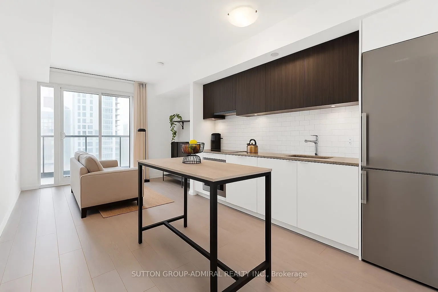 120 Parliament Street, #1413